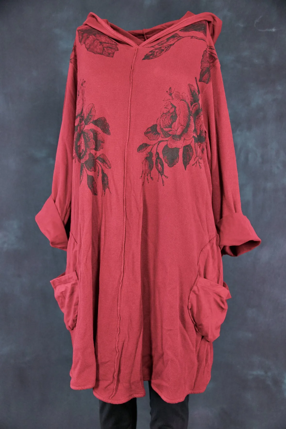 2233- Moonlit Hoodie Pullover Sangria-P