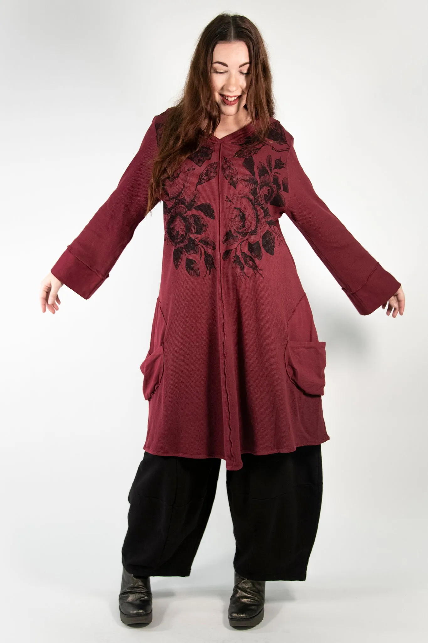 2233- Moonlit Hoodie Pullover Sangria-P