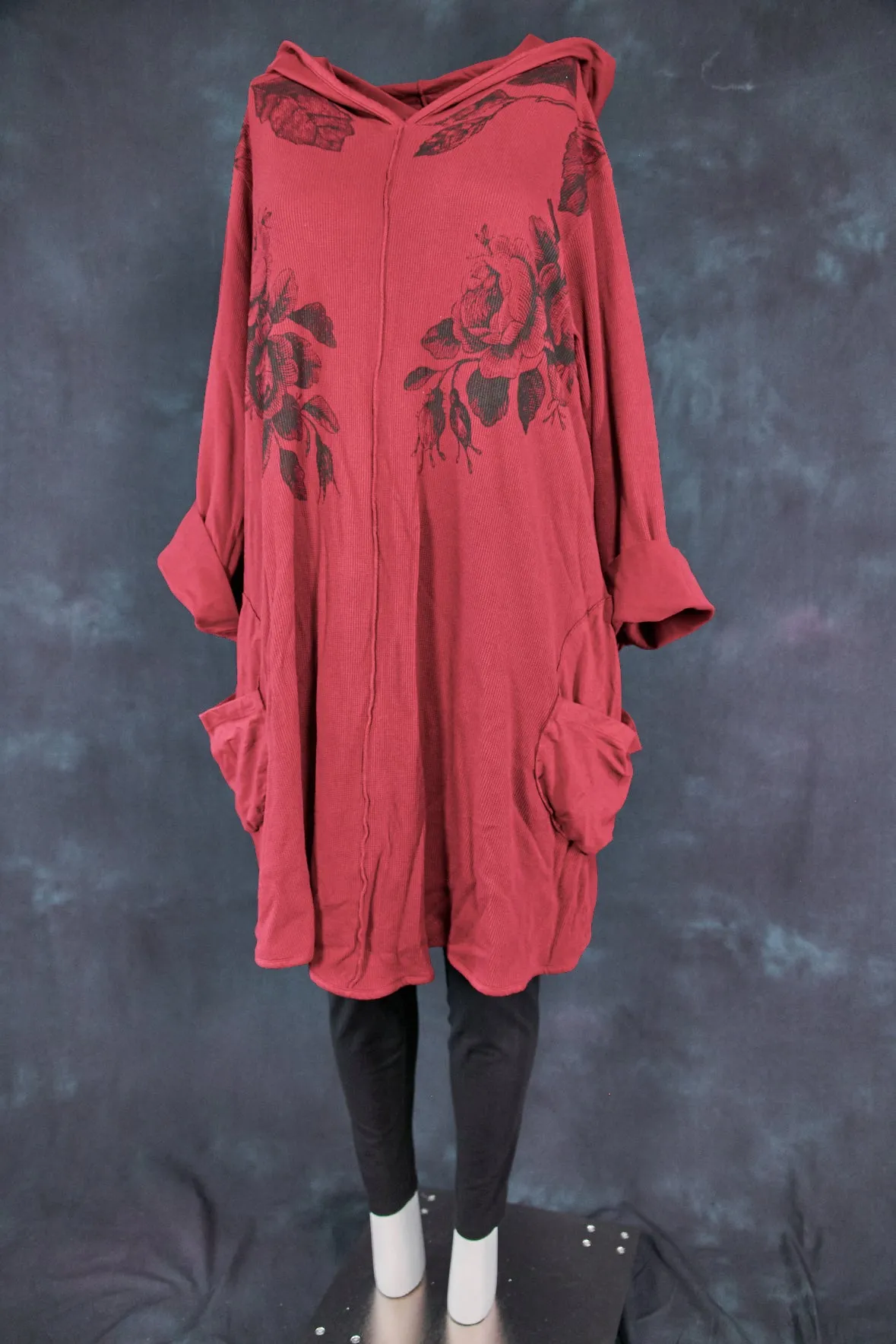 2233- Moonlit Hoodie Pullover Sangria-P
