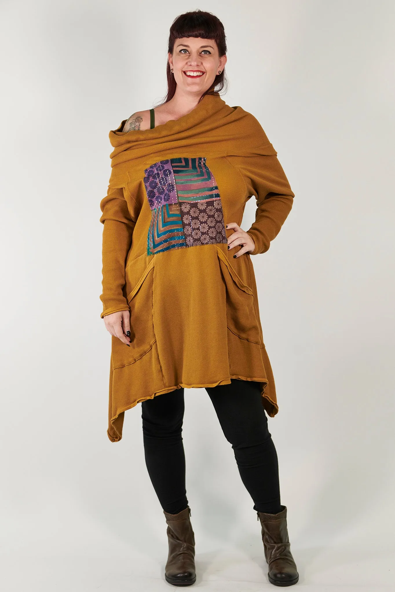 2292 Cowl Thermal Pocket Tunic Palo Santo-P