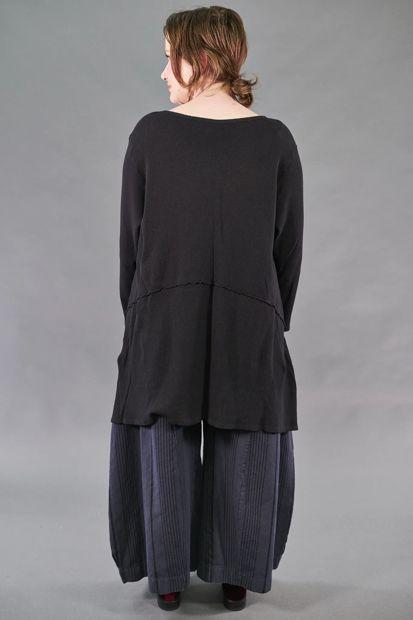 7218-Thermal Tunic-Black-Unprinted