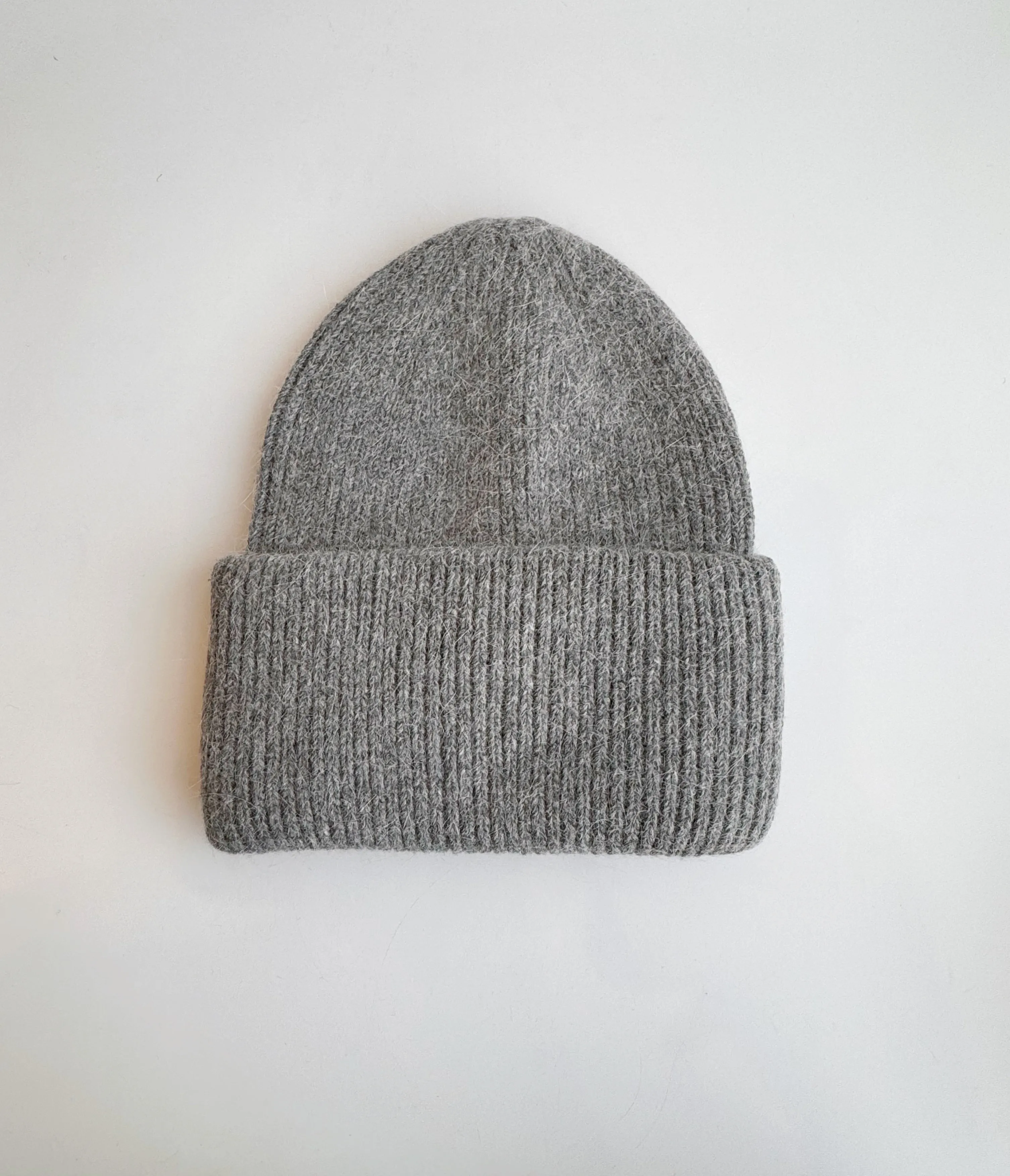 Angora SERENA beanie in grey