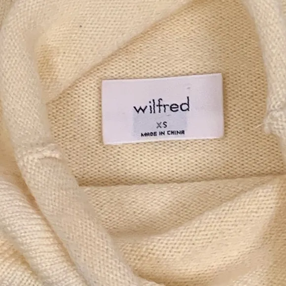 Aritzia Wilfred Cyprie Merino Wool Mockneck  Sweater in Soft Yellow  Size XS