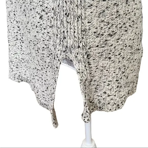 Banana Republic Textured Speckled V Neck Chunky Knit Sweater Womens Size Medium