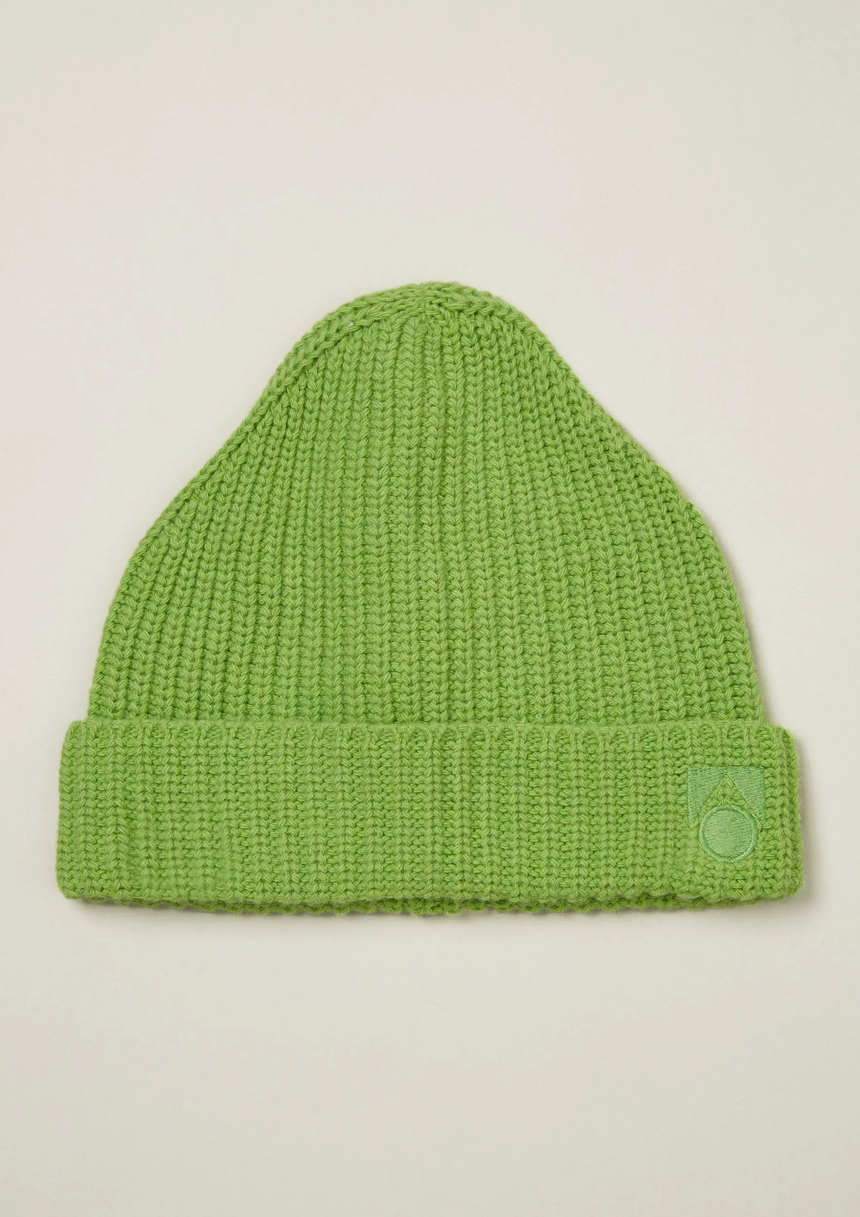 Beanie - Apple