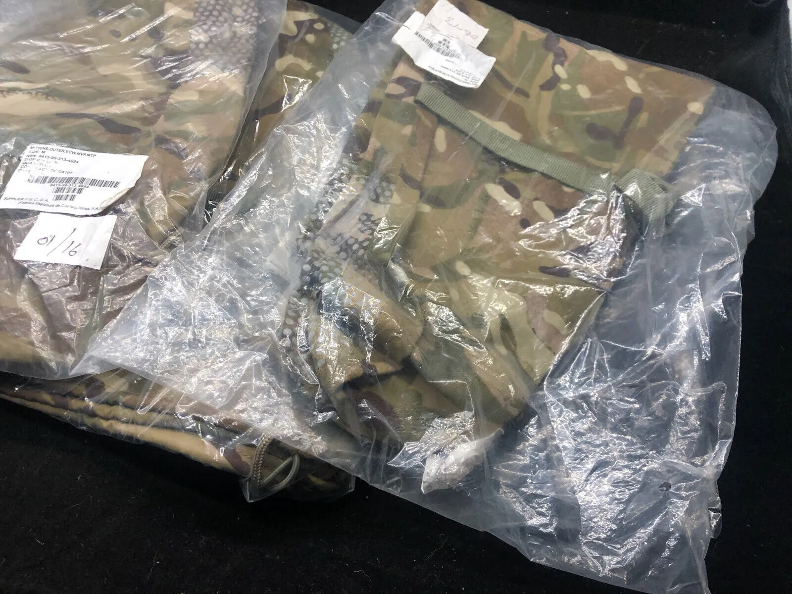 British Army MTP GoreTex Outer Mittens Waterproof MVP Extreme Cold Size M Medium