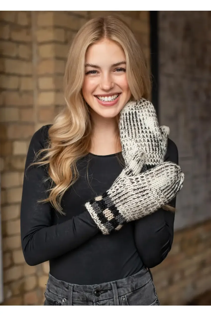 Buffalo Plaid Mittens