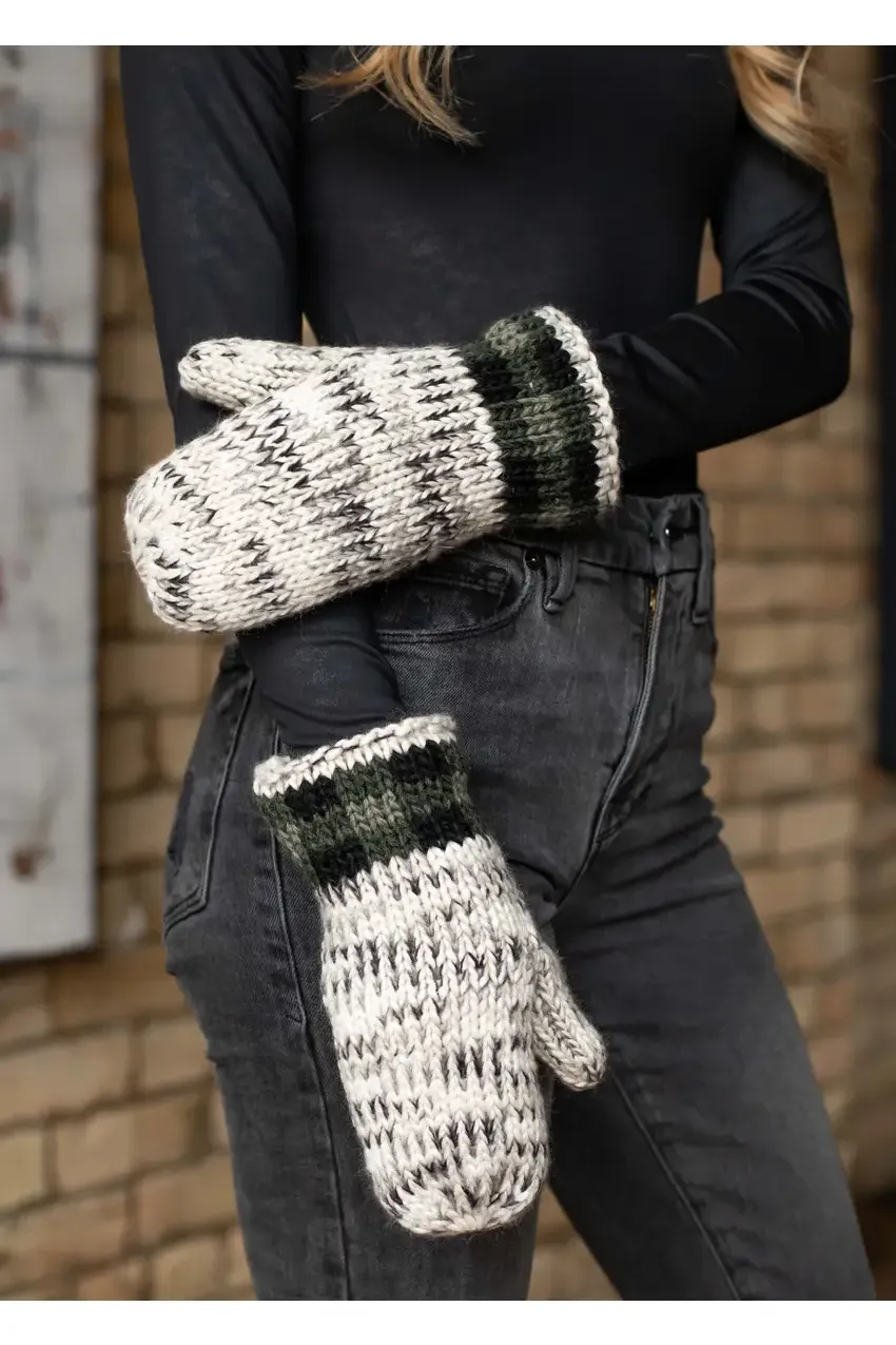 Buffalo Plaid Mittens