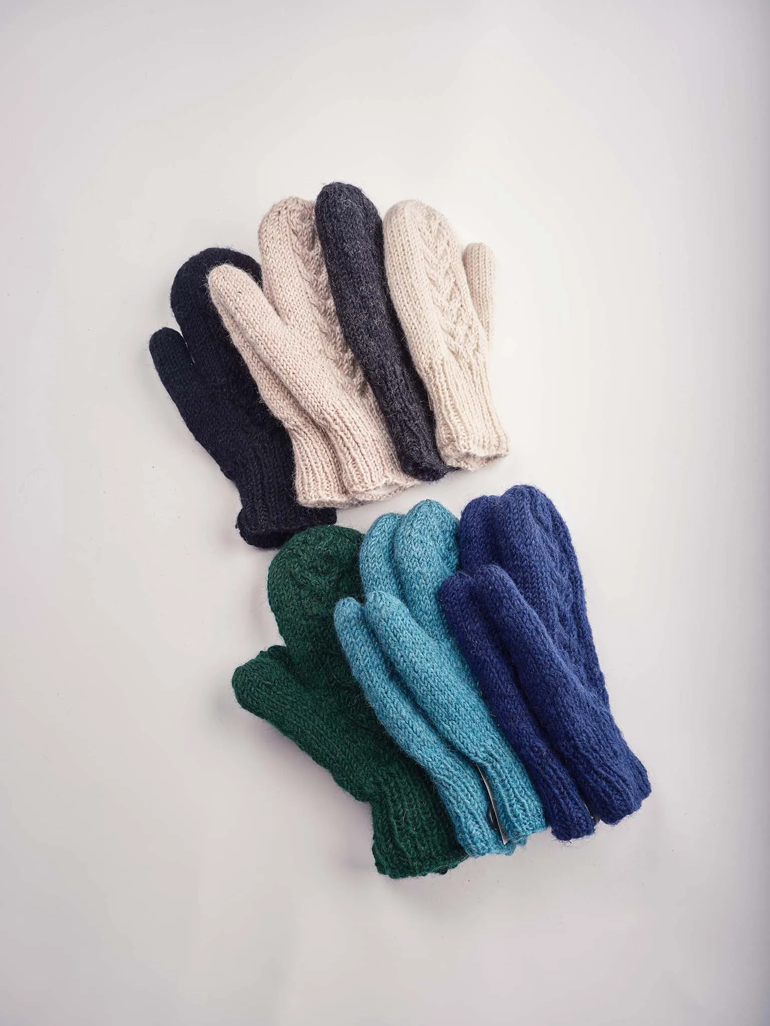 Cable Knit Mittens
