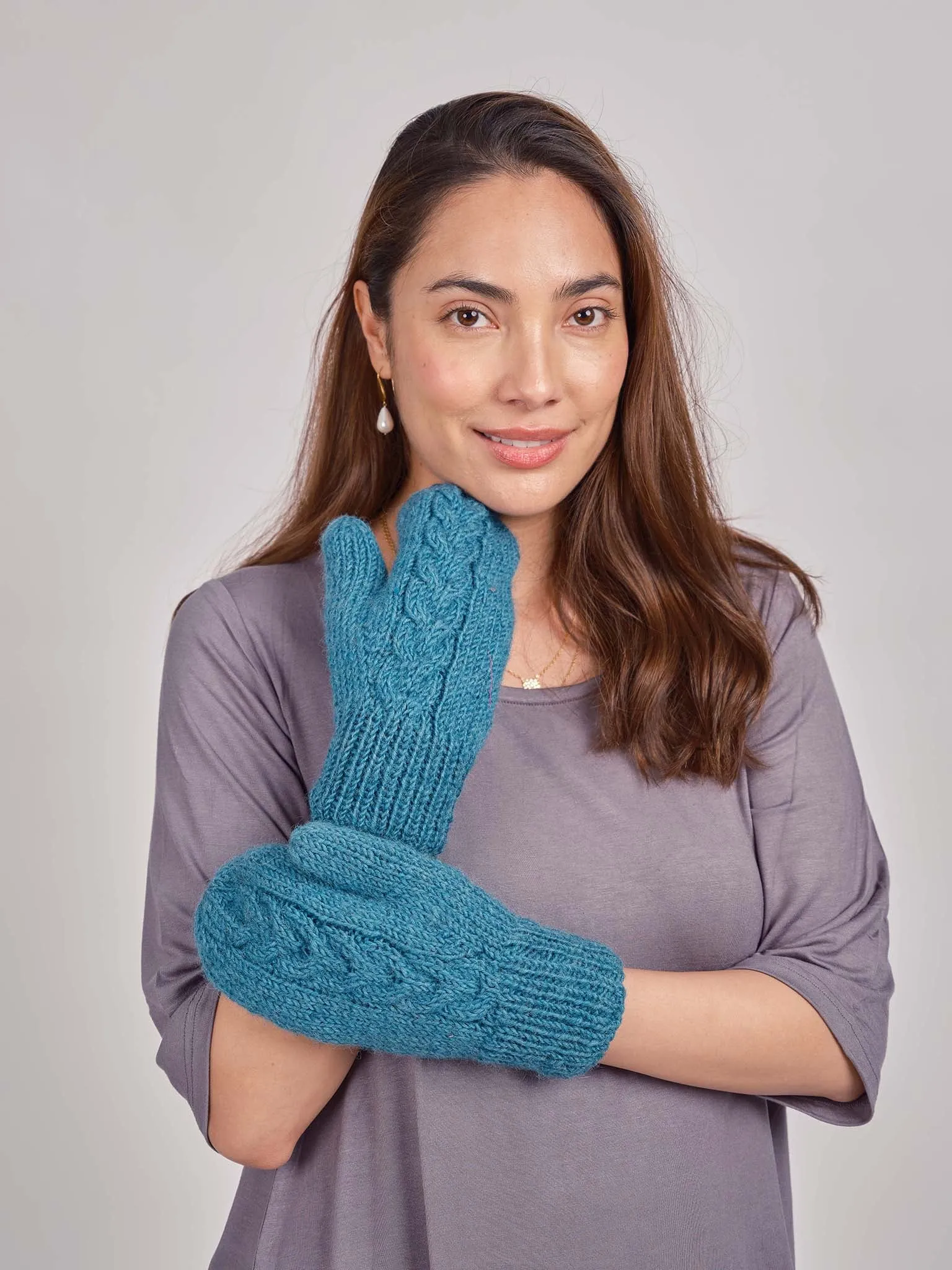 Cable Knit Mittens