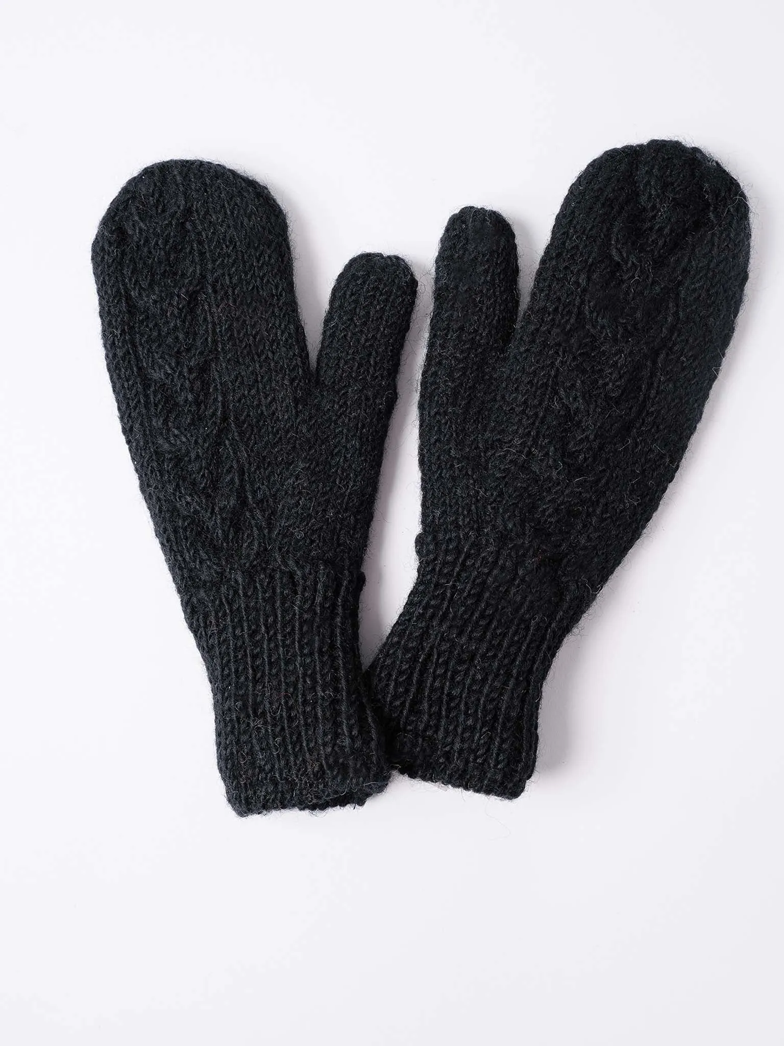Cable Knit Mittens
