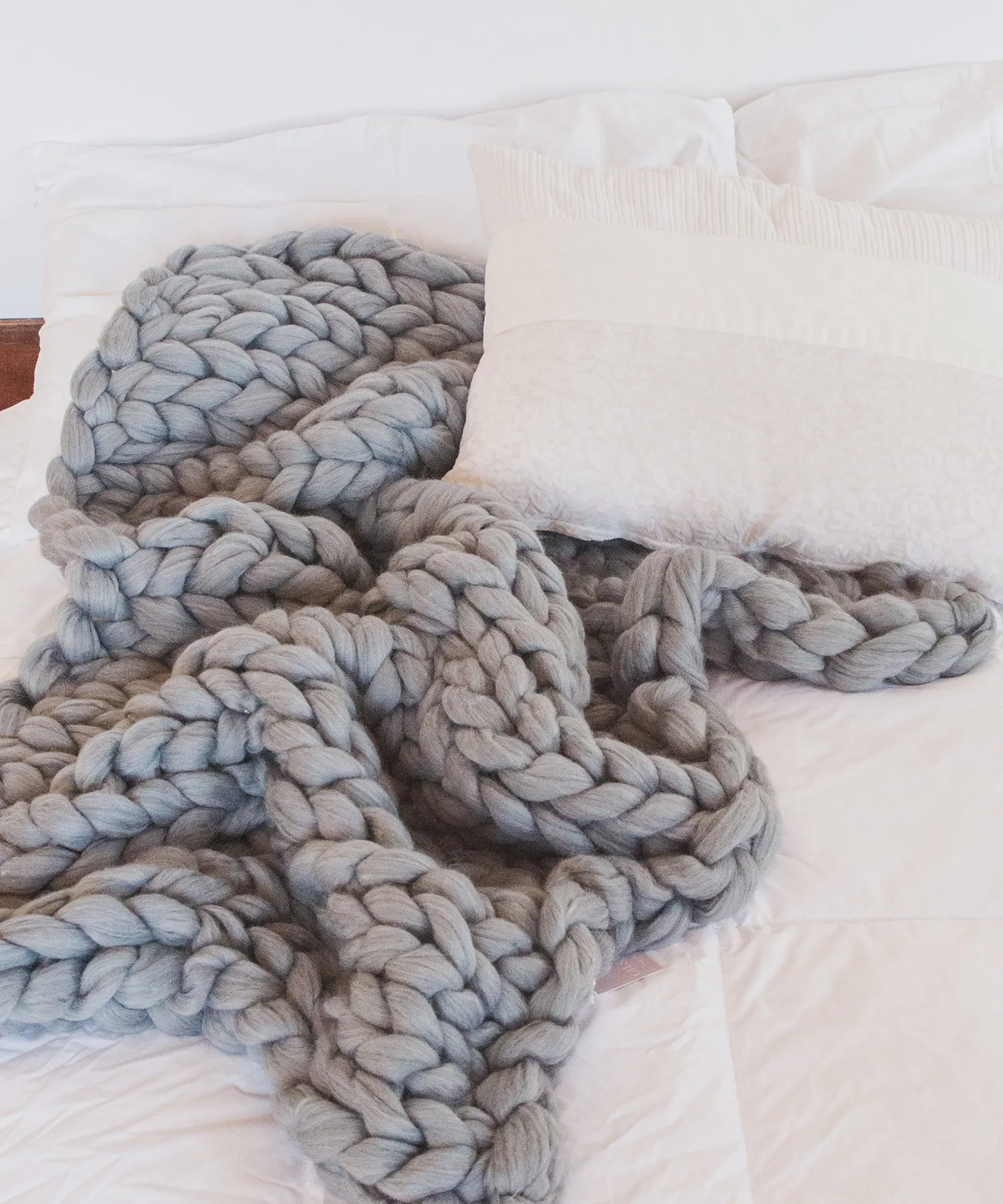 Chunky Knit Blanket - Wool