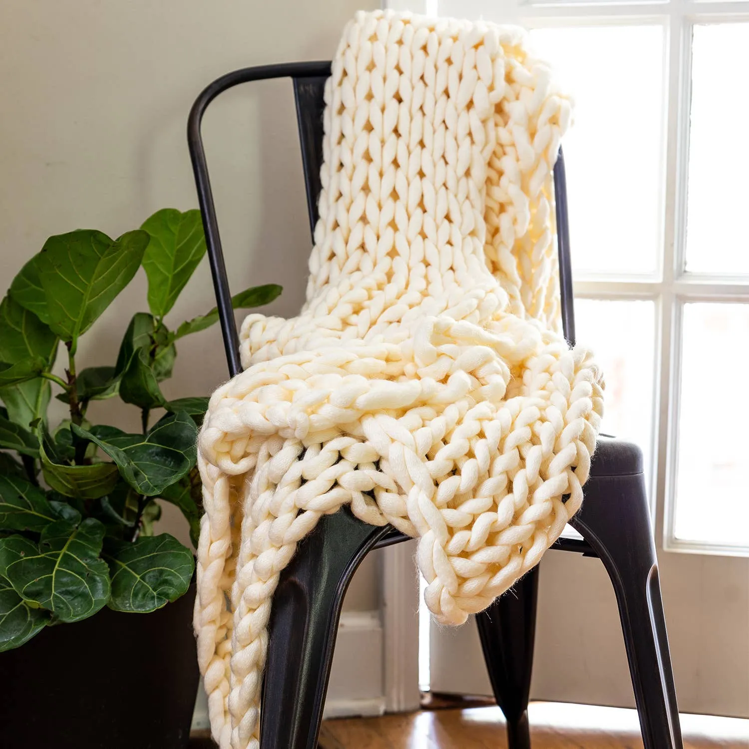 Chunky Knit Throw in Camel