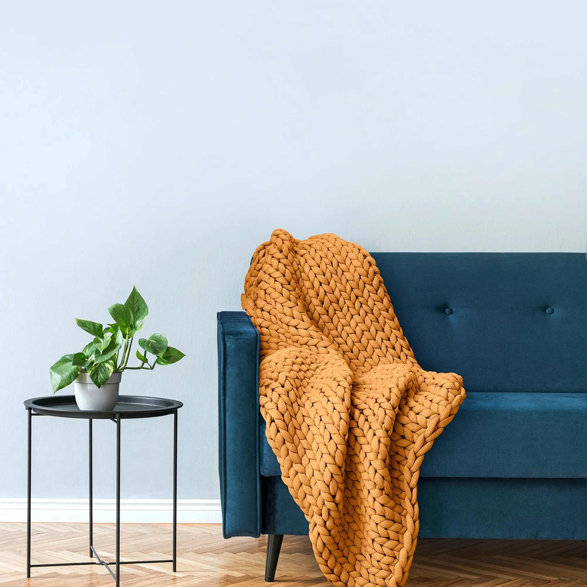 Chunky Knit Throw in Camel