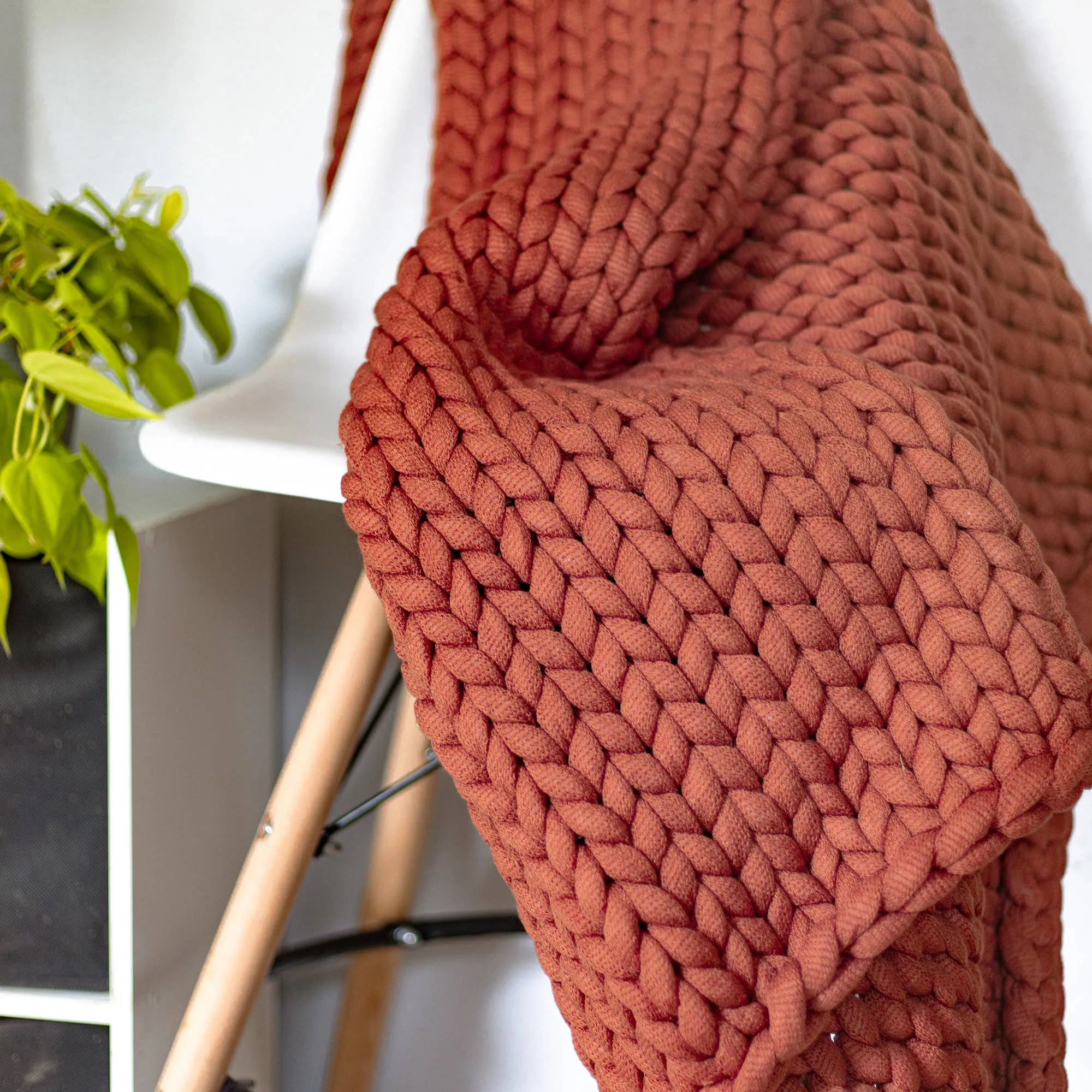 Chunky Knit Throw in Camel