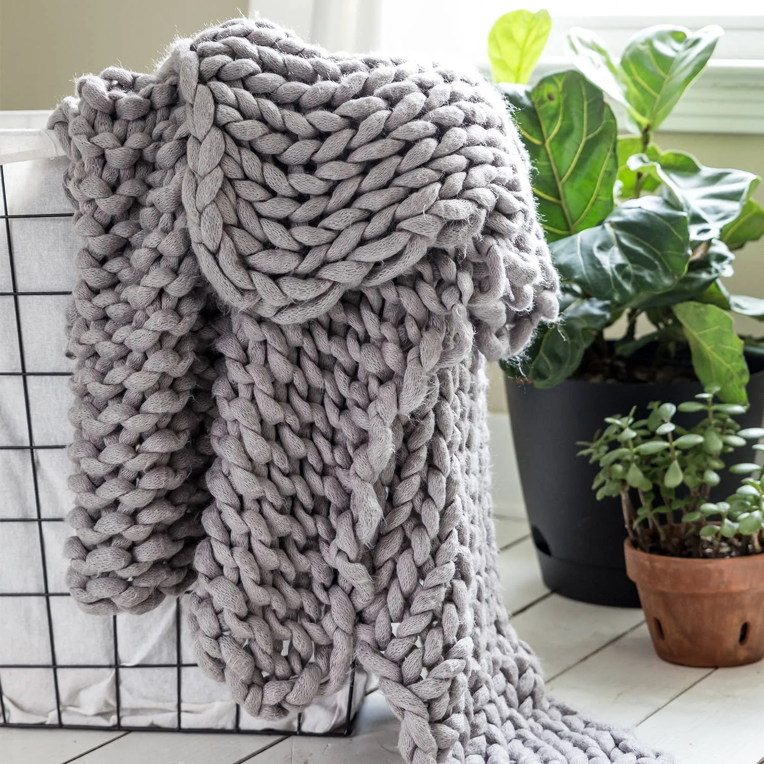Chunky Knit Throw in Camel