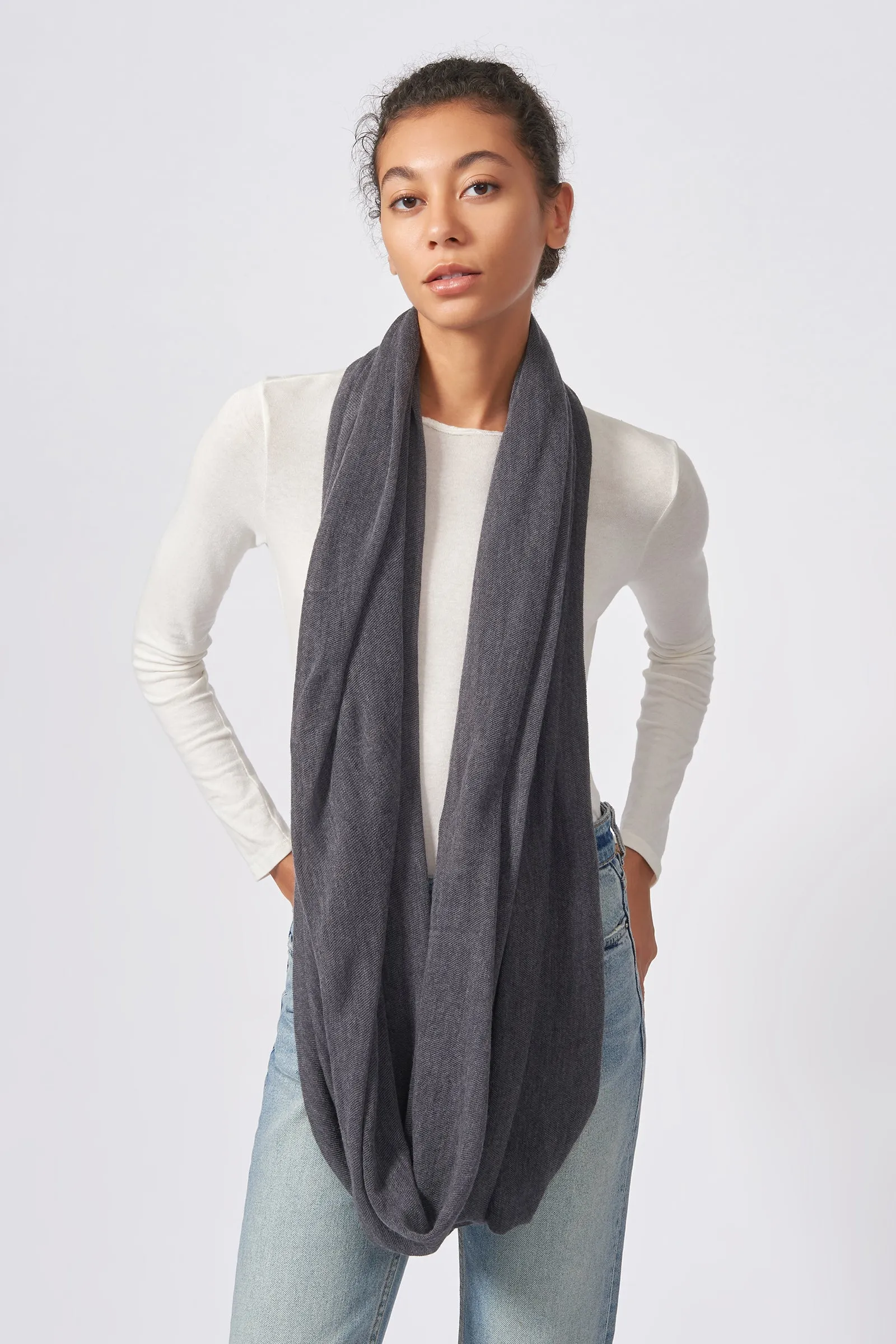 Circle Scarf - Charcoal