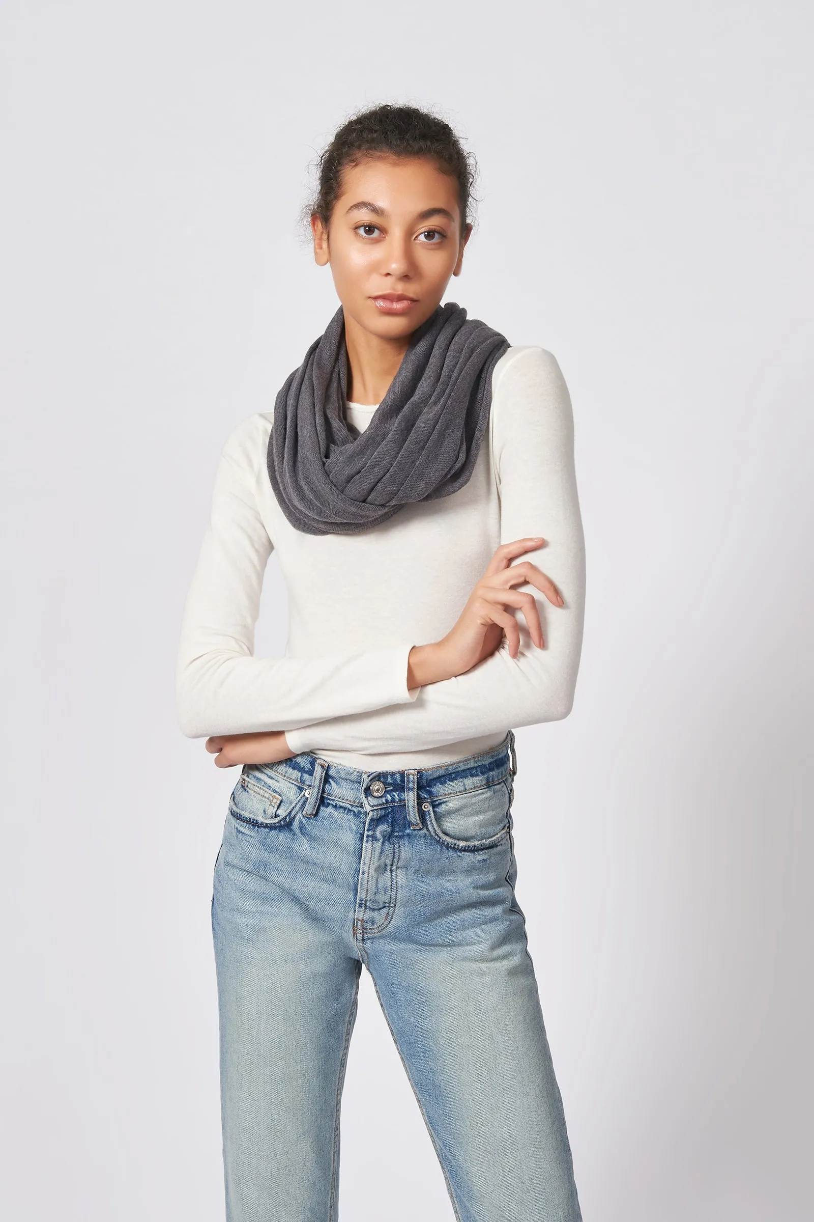 Circle Scarf - Charcoal