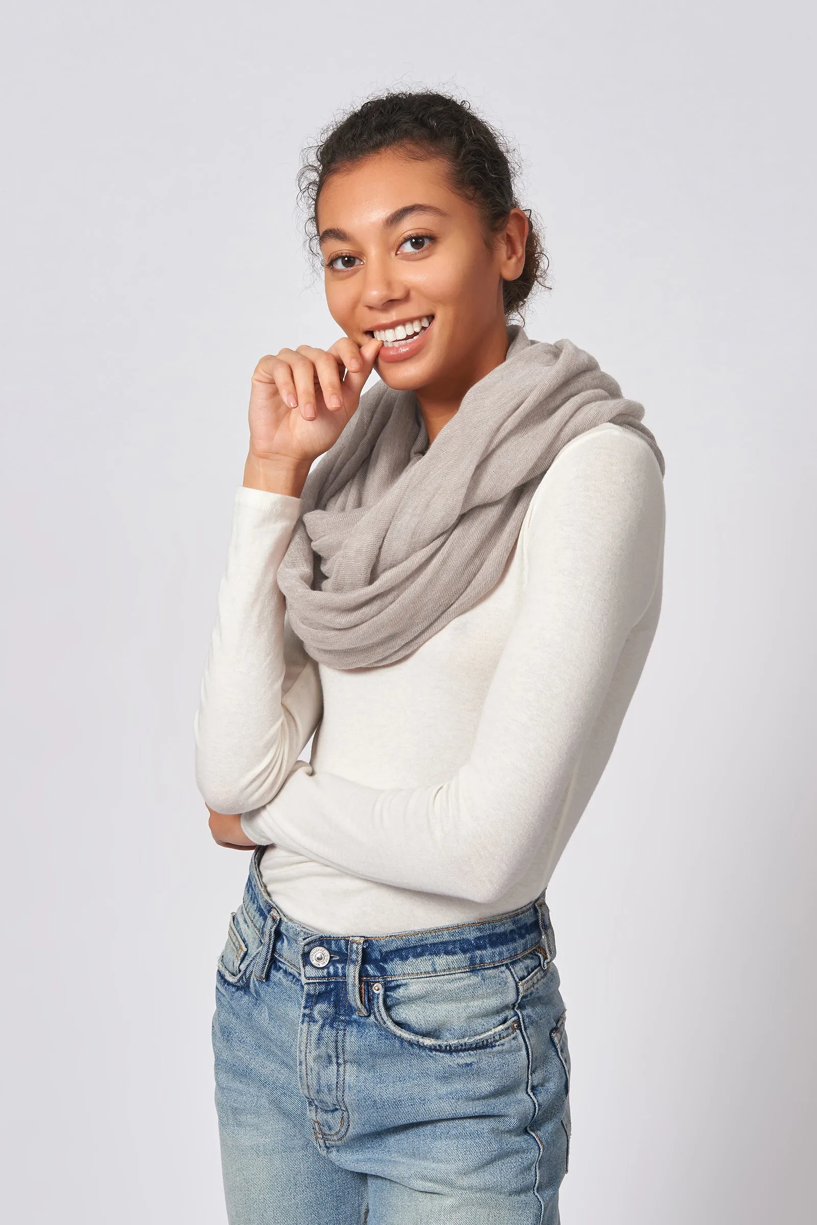 Circle Scarf - Light Beige
