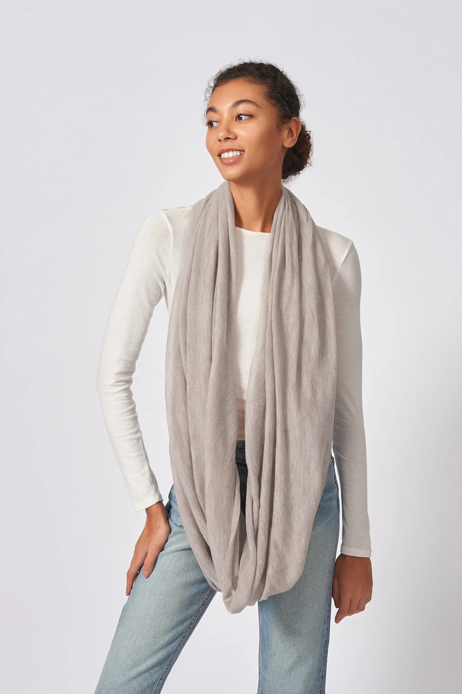 Circle Scarf - Light Beige