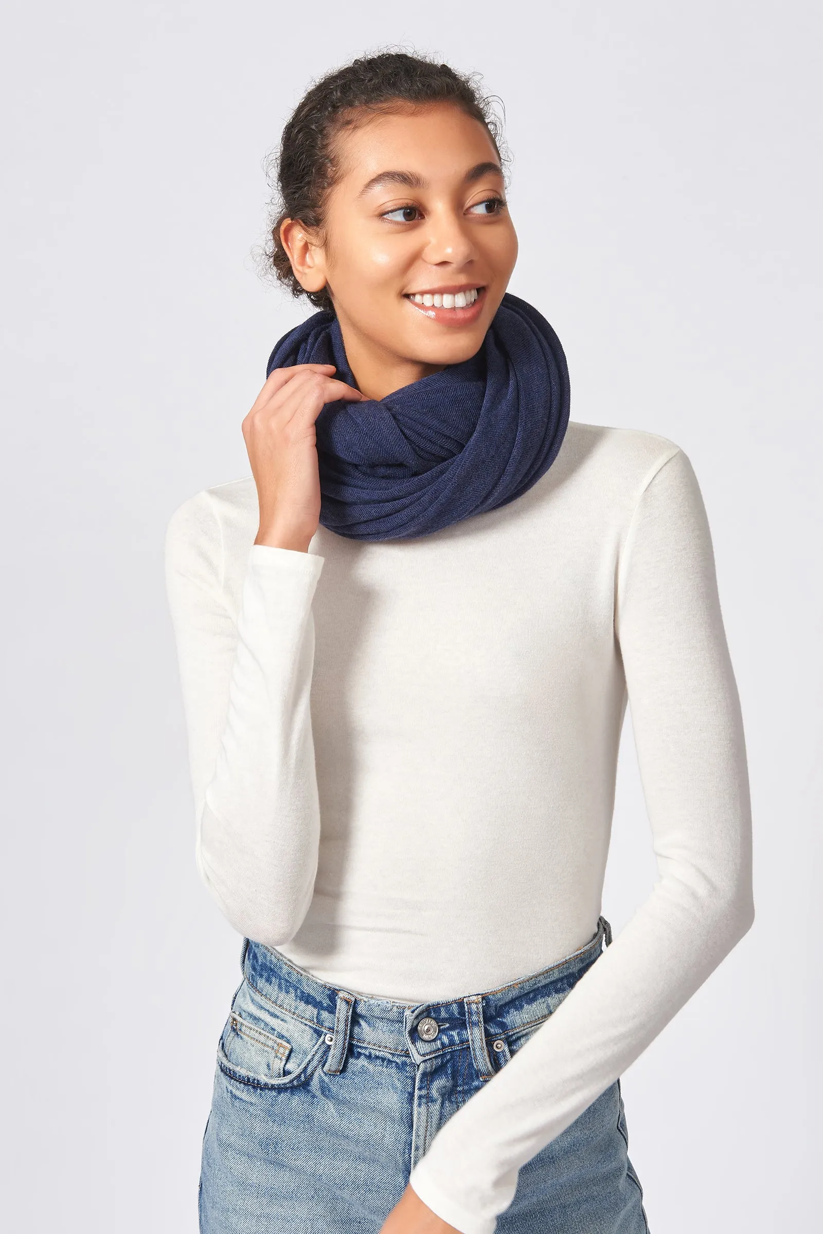 Circle Scarf - Navy