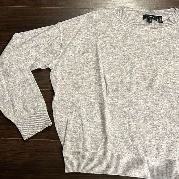 COPY - Theory Criselle 100% Merino Wool Crew Sweater, Gray, Size P