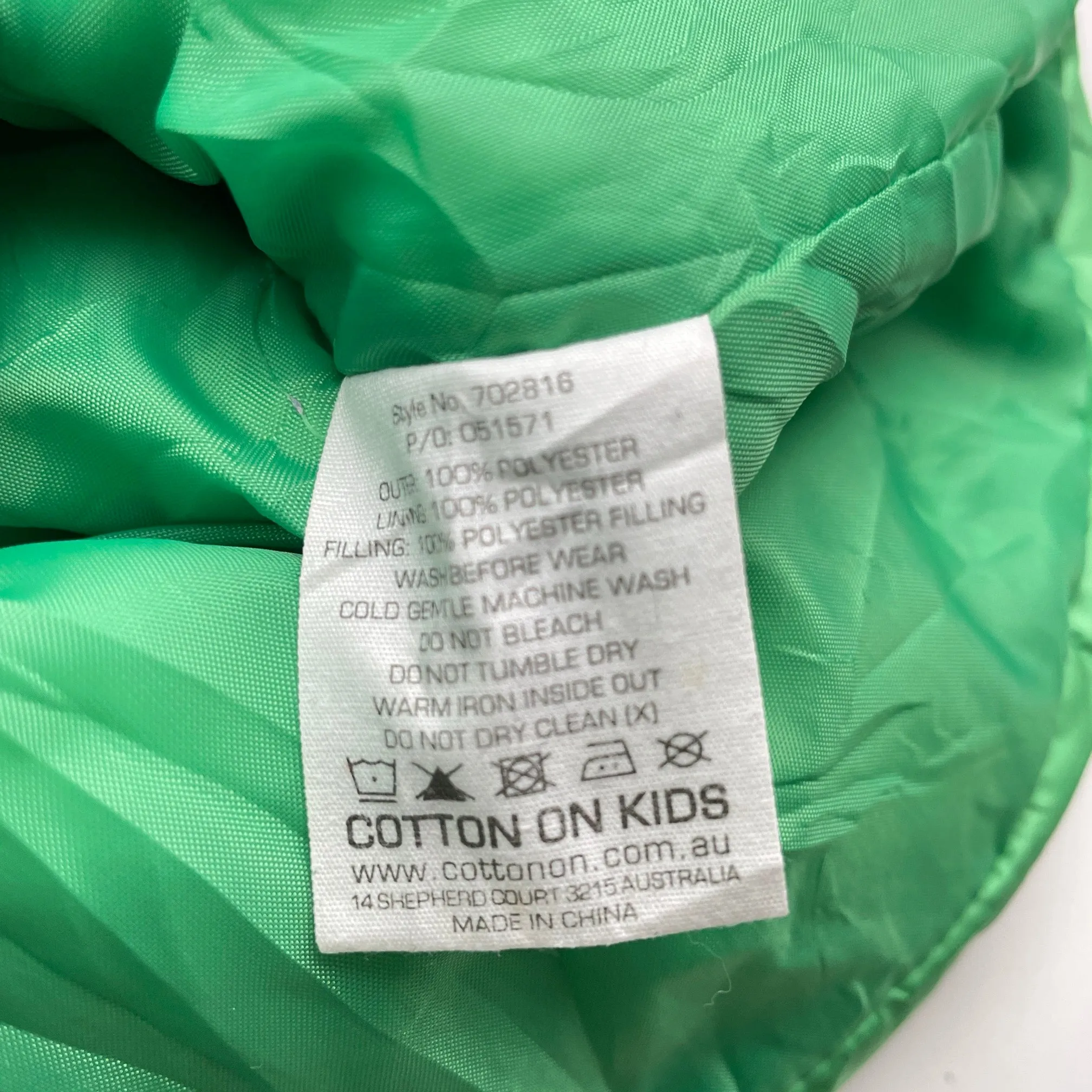 Cotton On green puffer vest / sleeveless jacket, size 6, Pre-loved