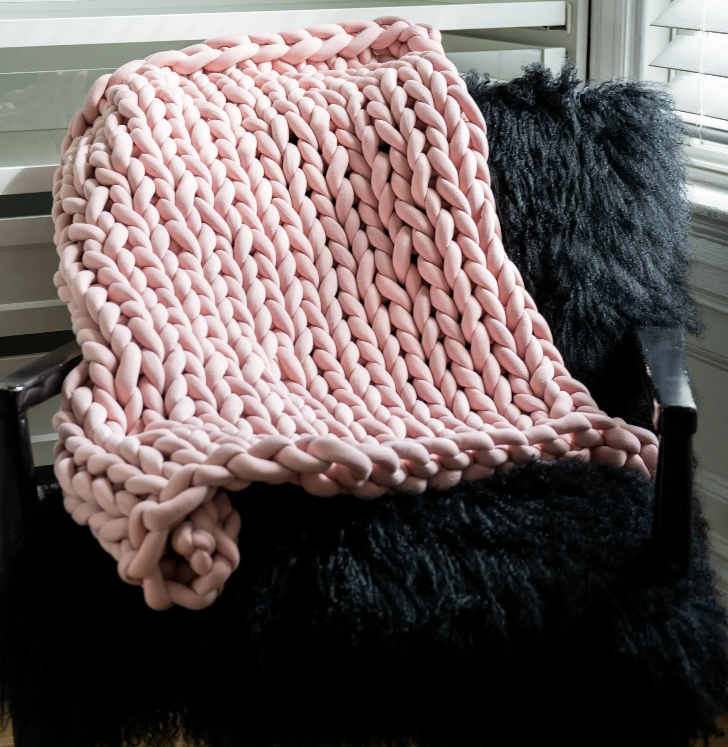 Cover Story™ Squish Stitch™ Yarn
