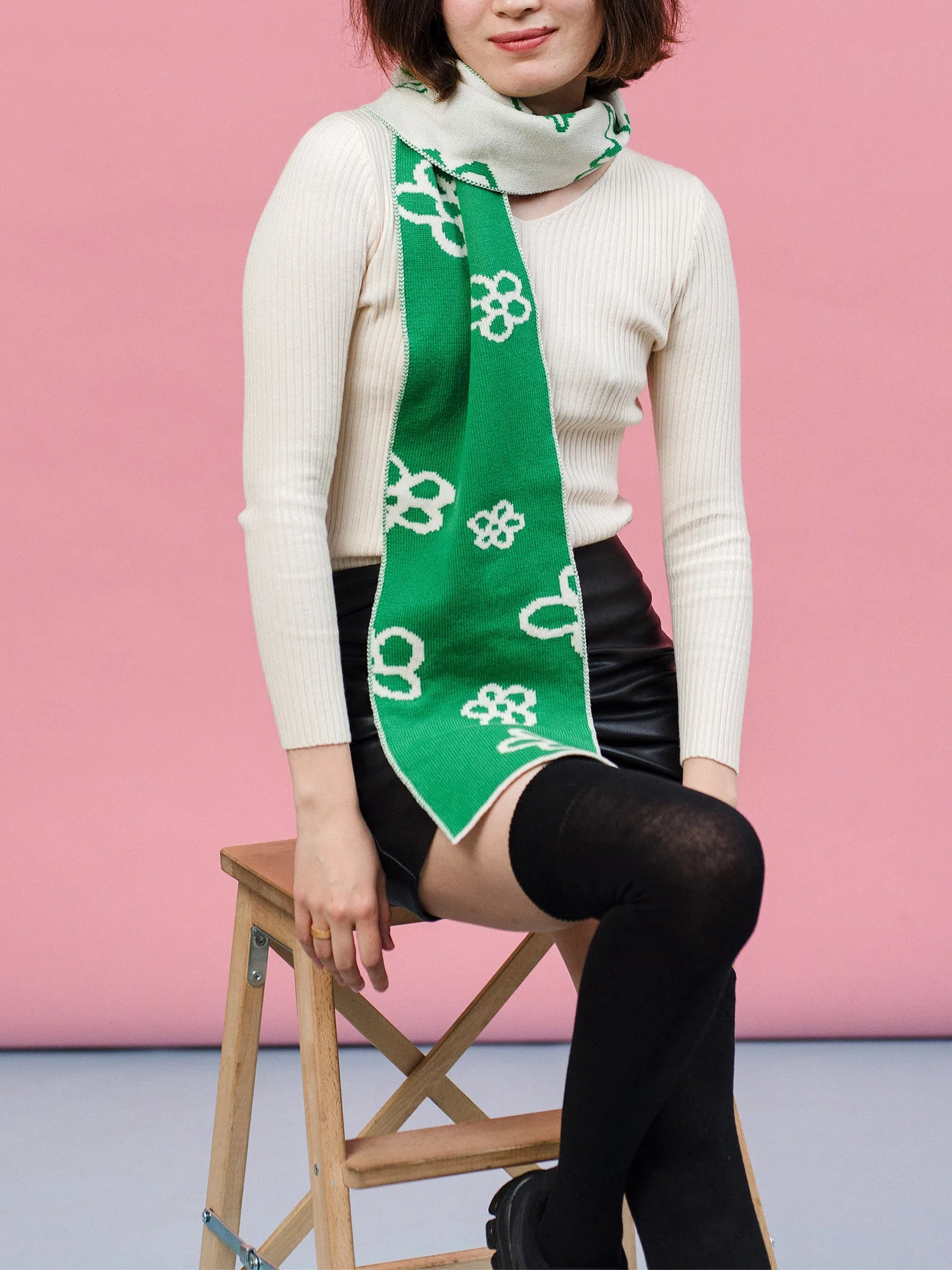 Daisy Wool and Cashmere Scarf in Jade Green Made to Order
