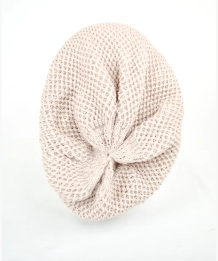 Elegant Black Waffle Knit Slouch Beanie