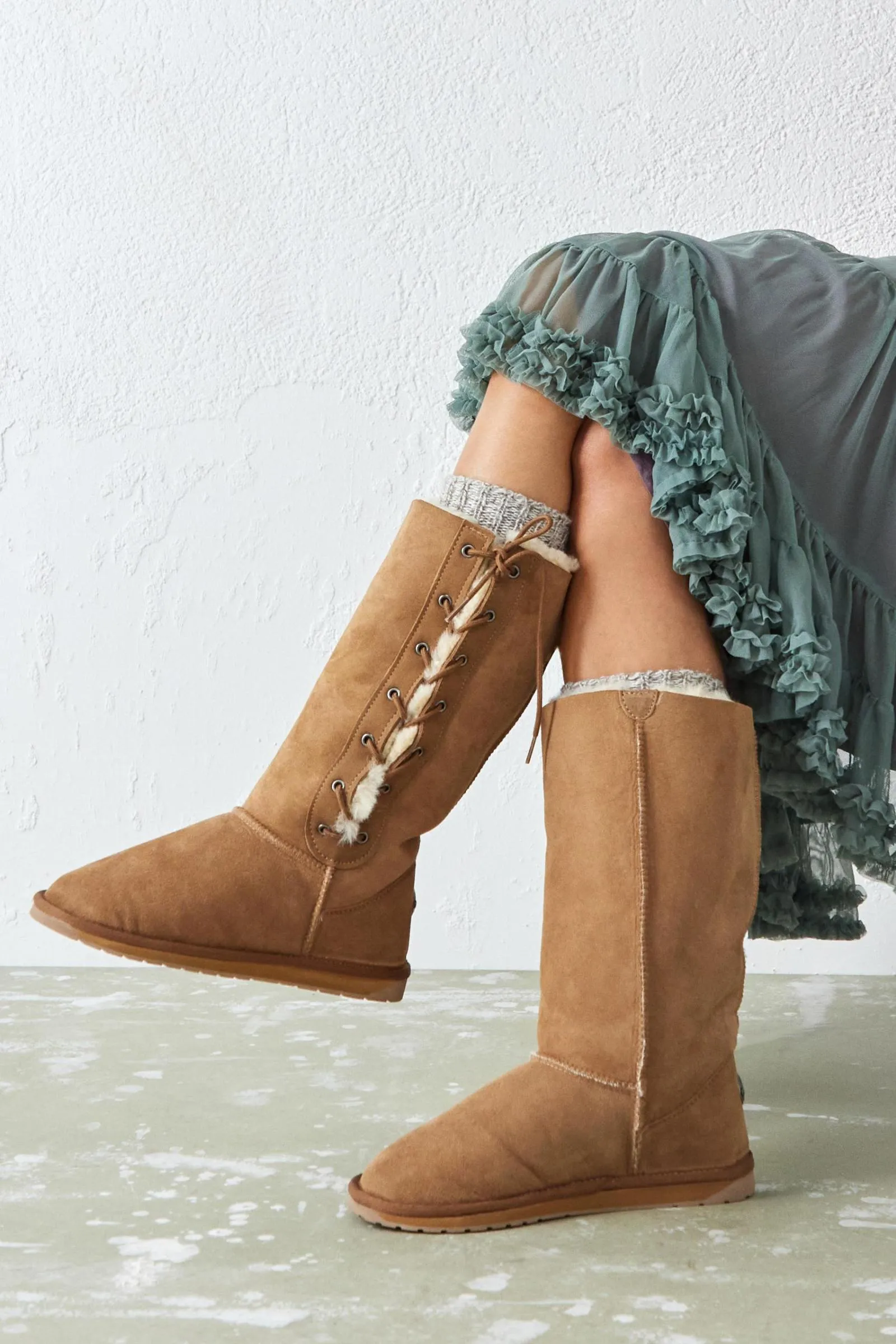 Emu Aust. Platinum Hi Lace
