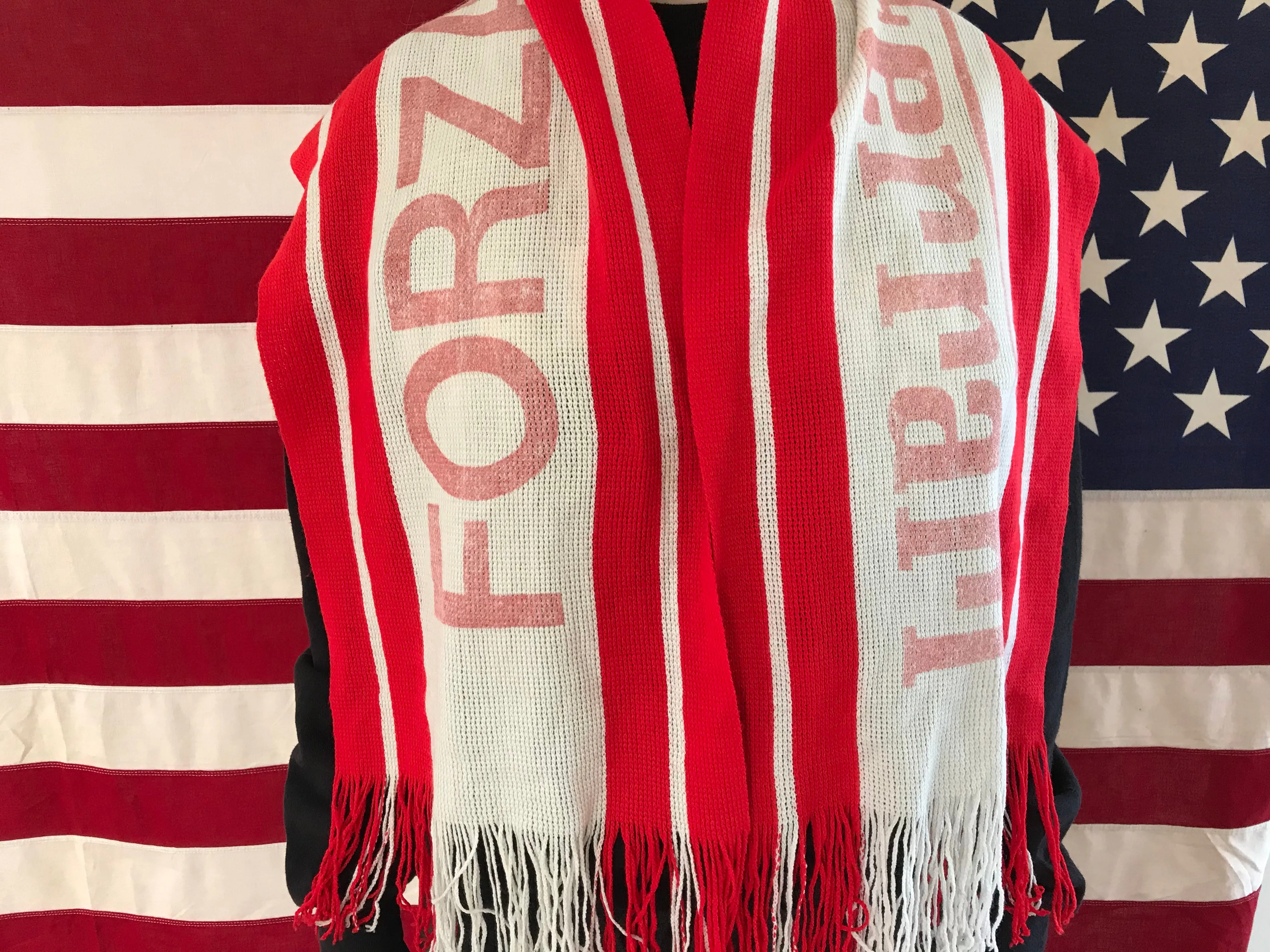 Ferrari Grand Prix F.1 ‘ FORZA FERRARI ‘ 80’s Vintage Knit Scarf