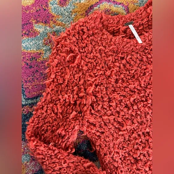 Free People | Women’s burnt orange crewneck large knit bouclé pullover sweater S