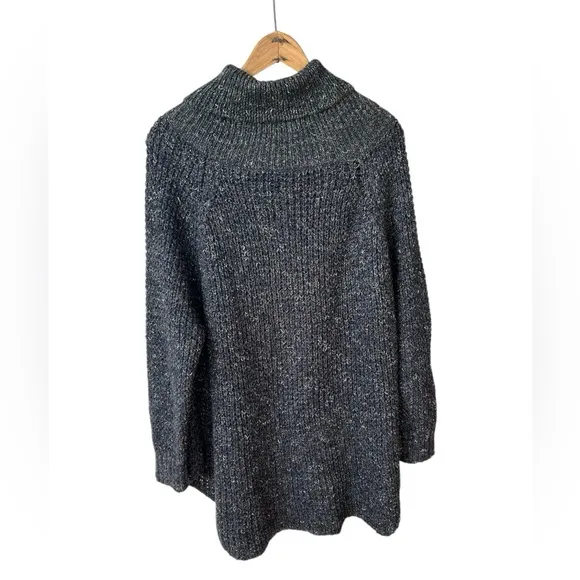 Free People | Women’s charcoal grey marbled oversized turtleneck sweater, size L
