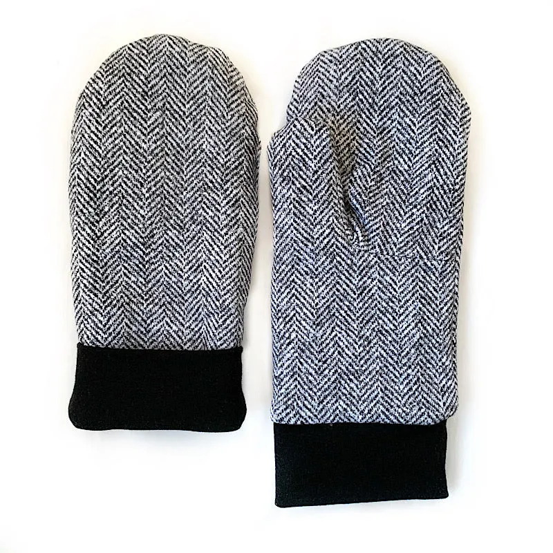 Grey Chevron Mittens
