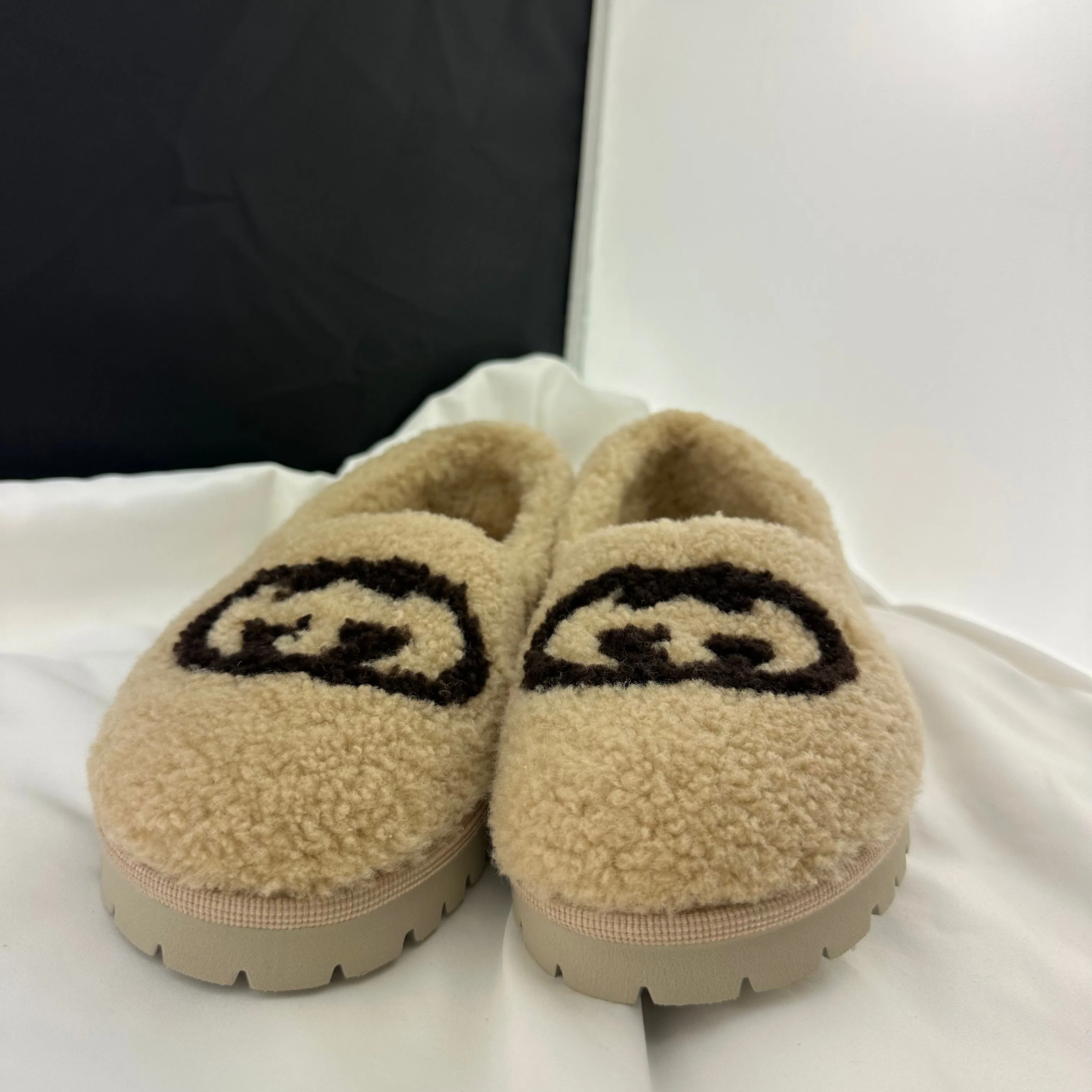 Gucci Interlocking GG Shearling Trim Loafers in Cream