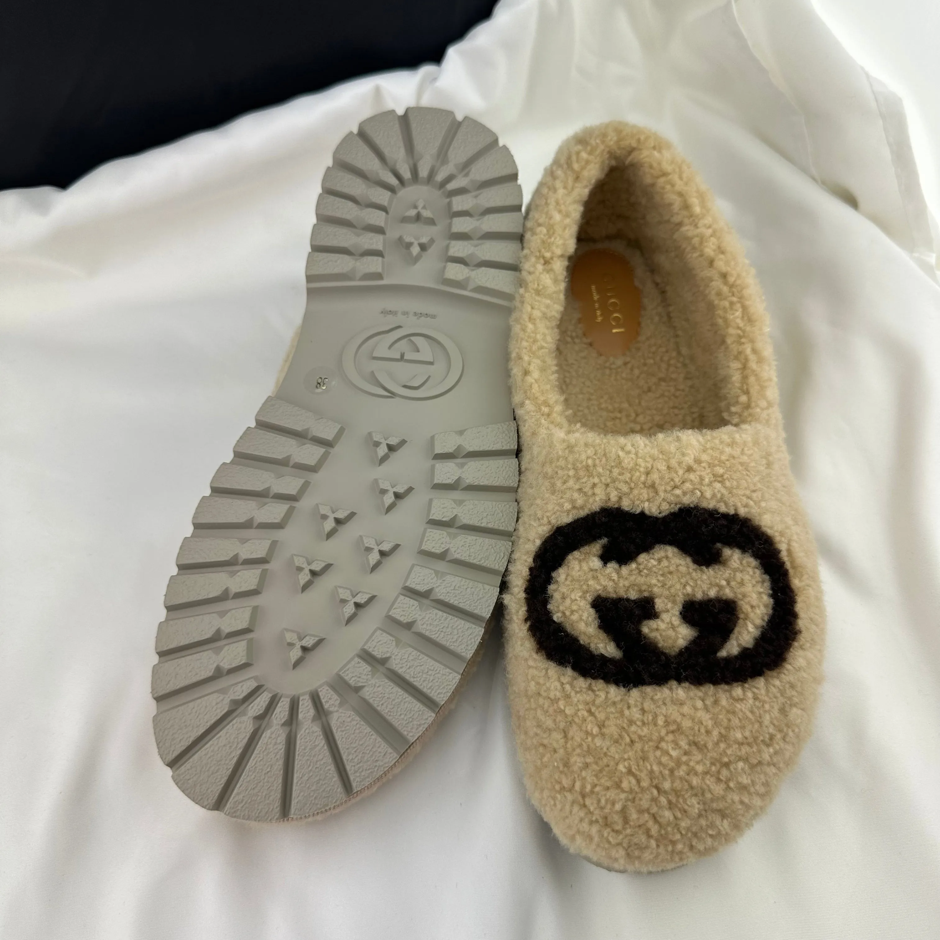 Gucci Interlocking GG Shearling Trim Loafers in Cream
