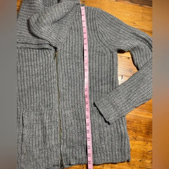 J. CREW Women’s Alpaca/Merino Wool Blend Double Collar 2-way Zip Cardigan Gray M