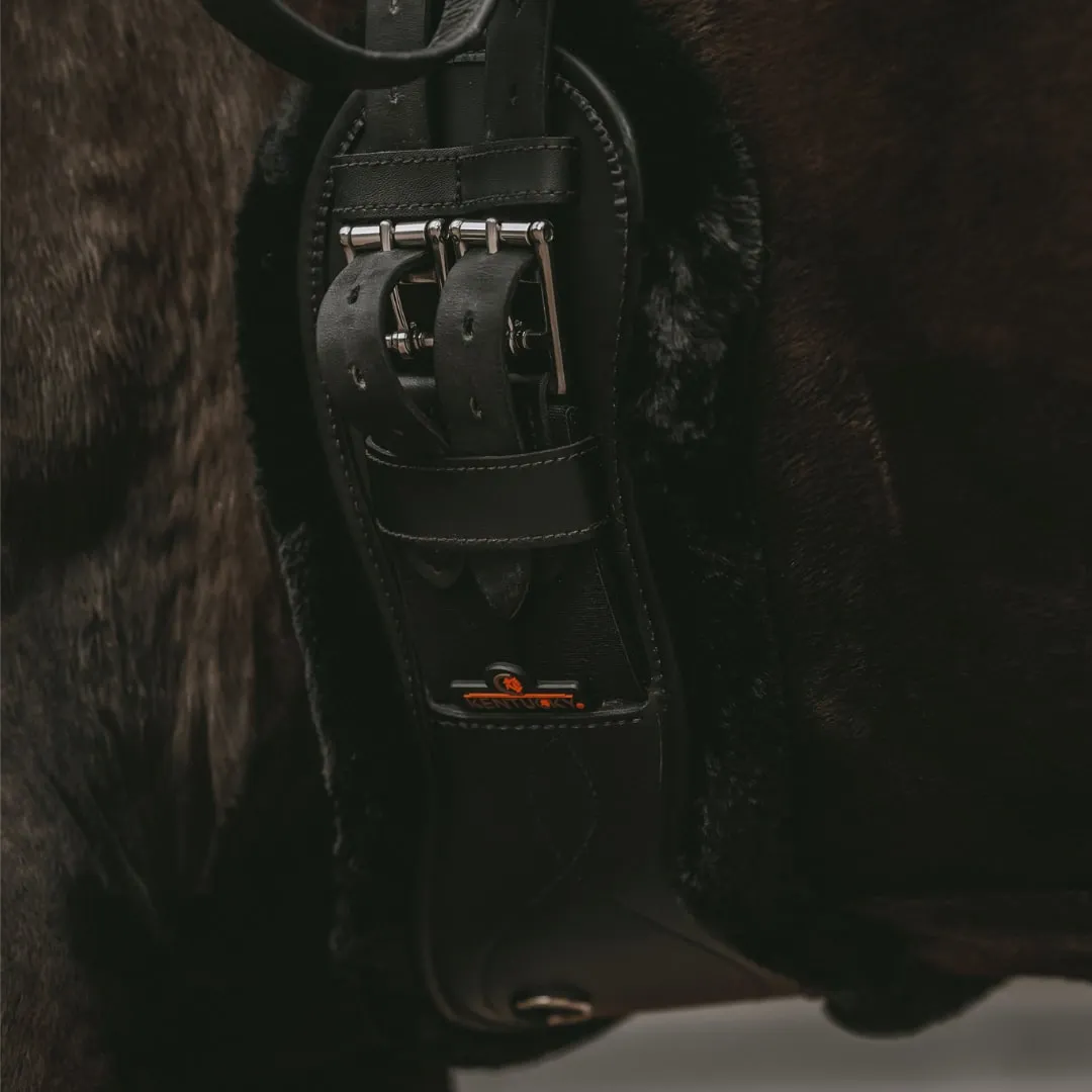 Kentucky Horsewear Anatomic Sheepskin Short Girth - Black