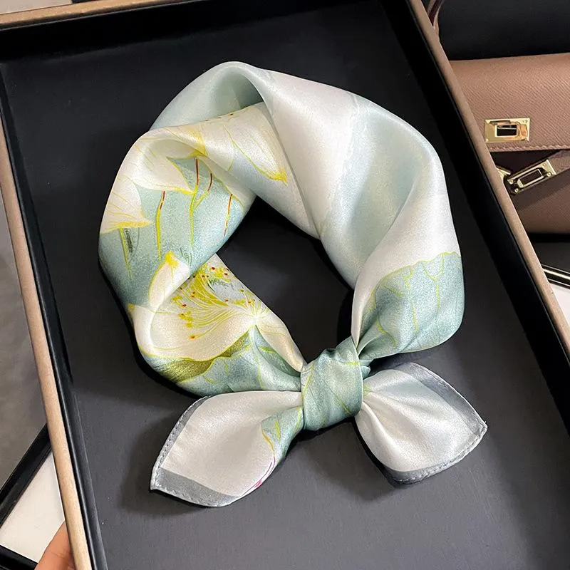 Korean Style Autumn And Winter New Arrival Printed Lotus Spring And Autumn Silk Scarf Women's Fashionable Elegant Decorative Mulberry Silk Scarf Scarf