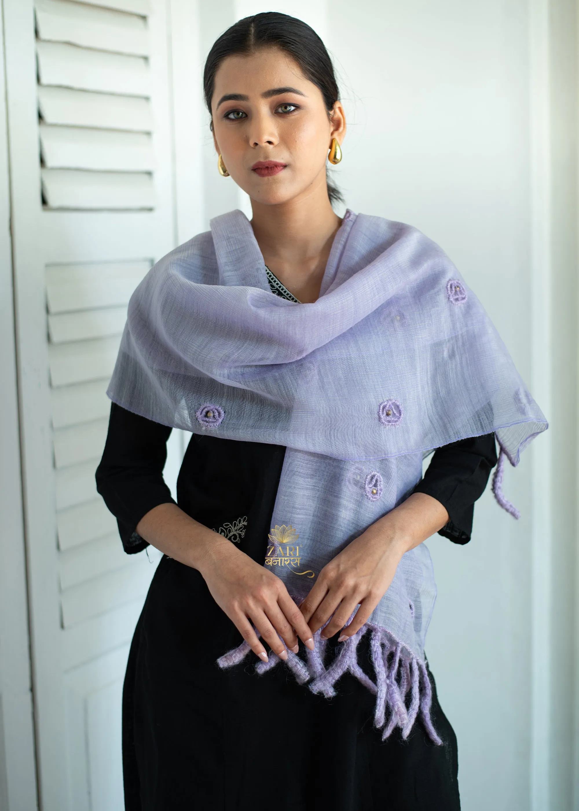 Lilac Bloom & Knot Textured Scarf