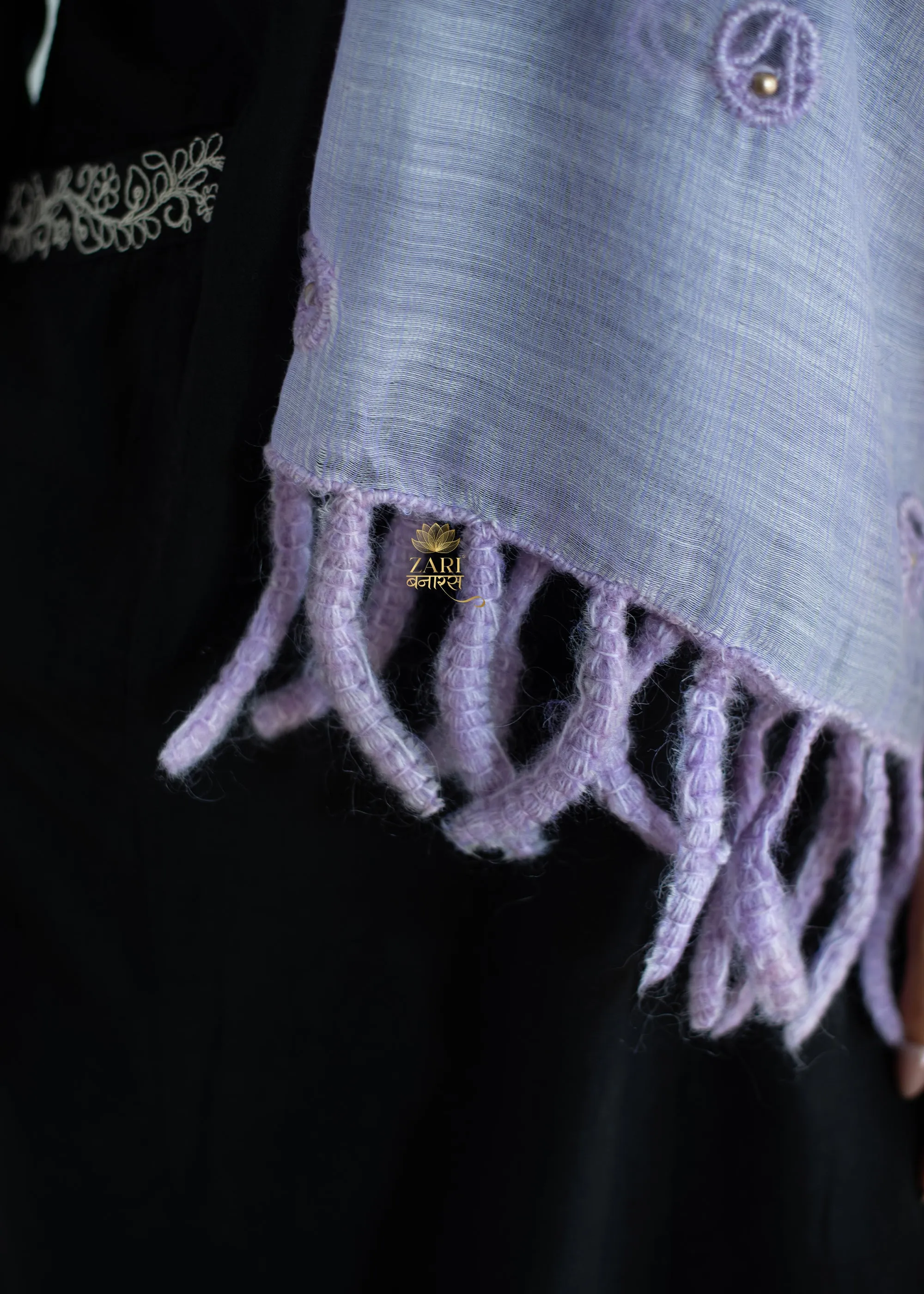Lilac Bloom & Knot Textured Scarf