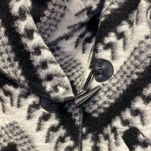 Line the Label Wool Blend Patterned Sweater Coat Black Cream Size - Medium