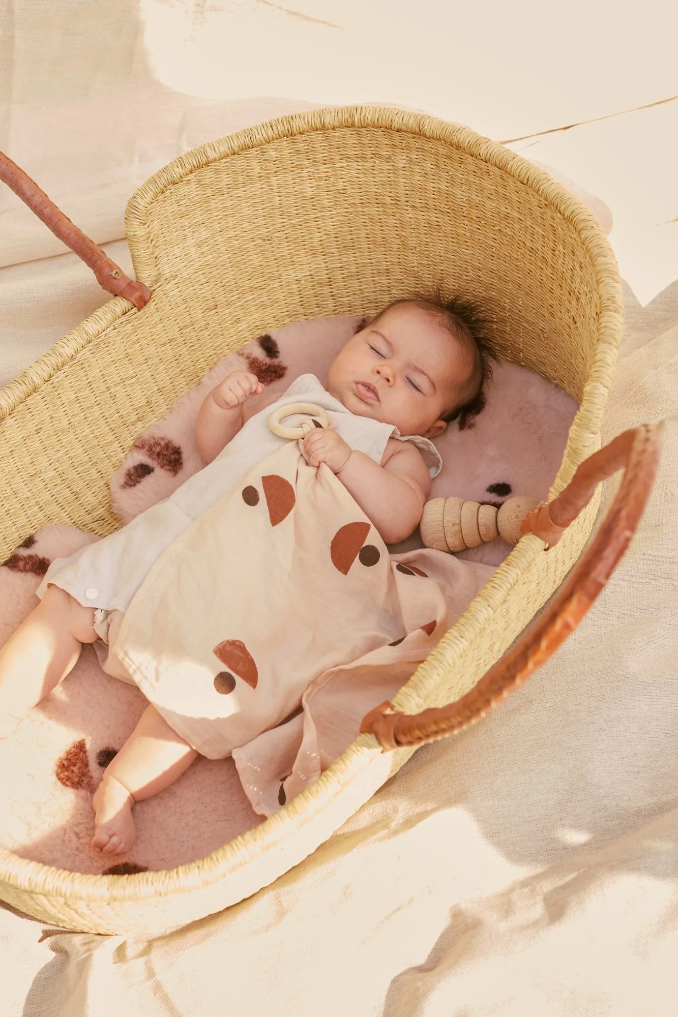 LITTLE BEACON X BINIBAMBA ROSE MOON COMFORTER