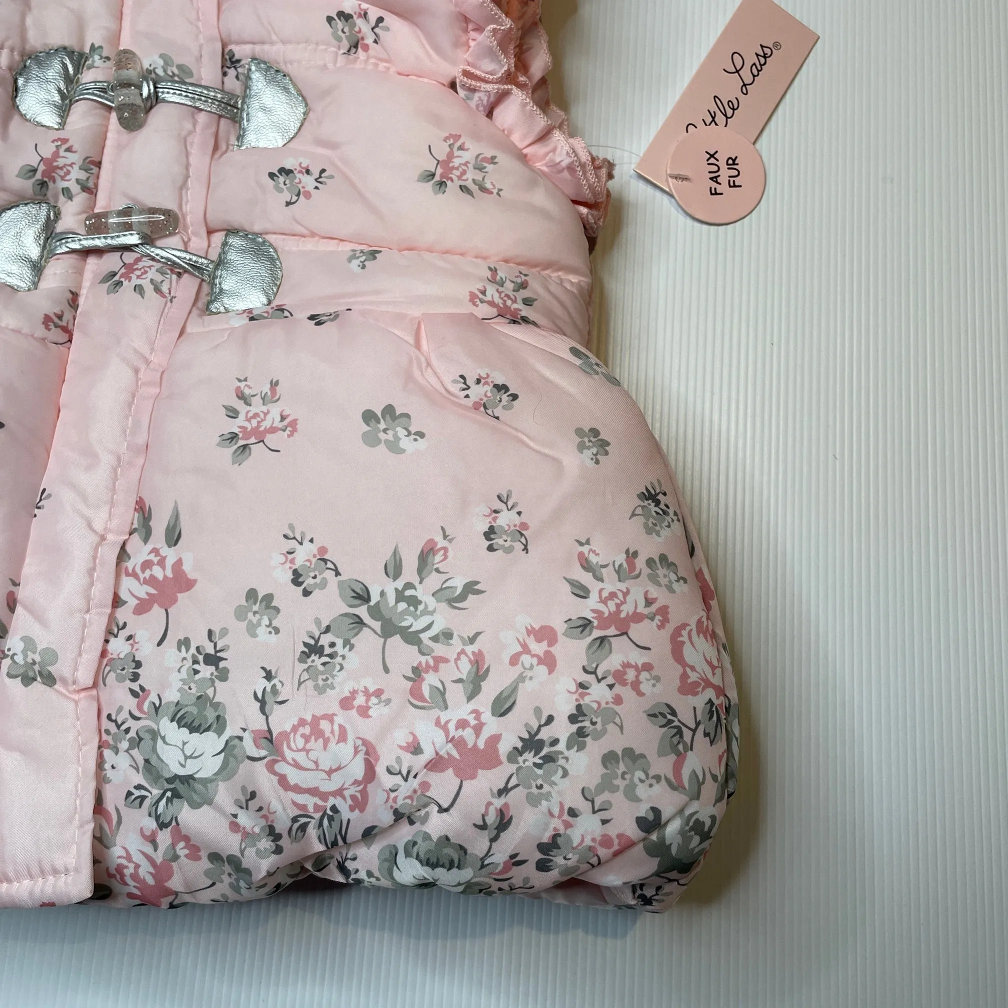 Little Lass hooded floral puffer vest / jacket, size 5, BNWT