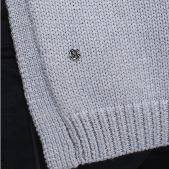Lululemon Yin To You Pullover