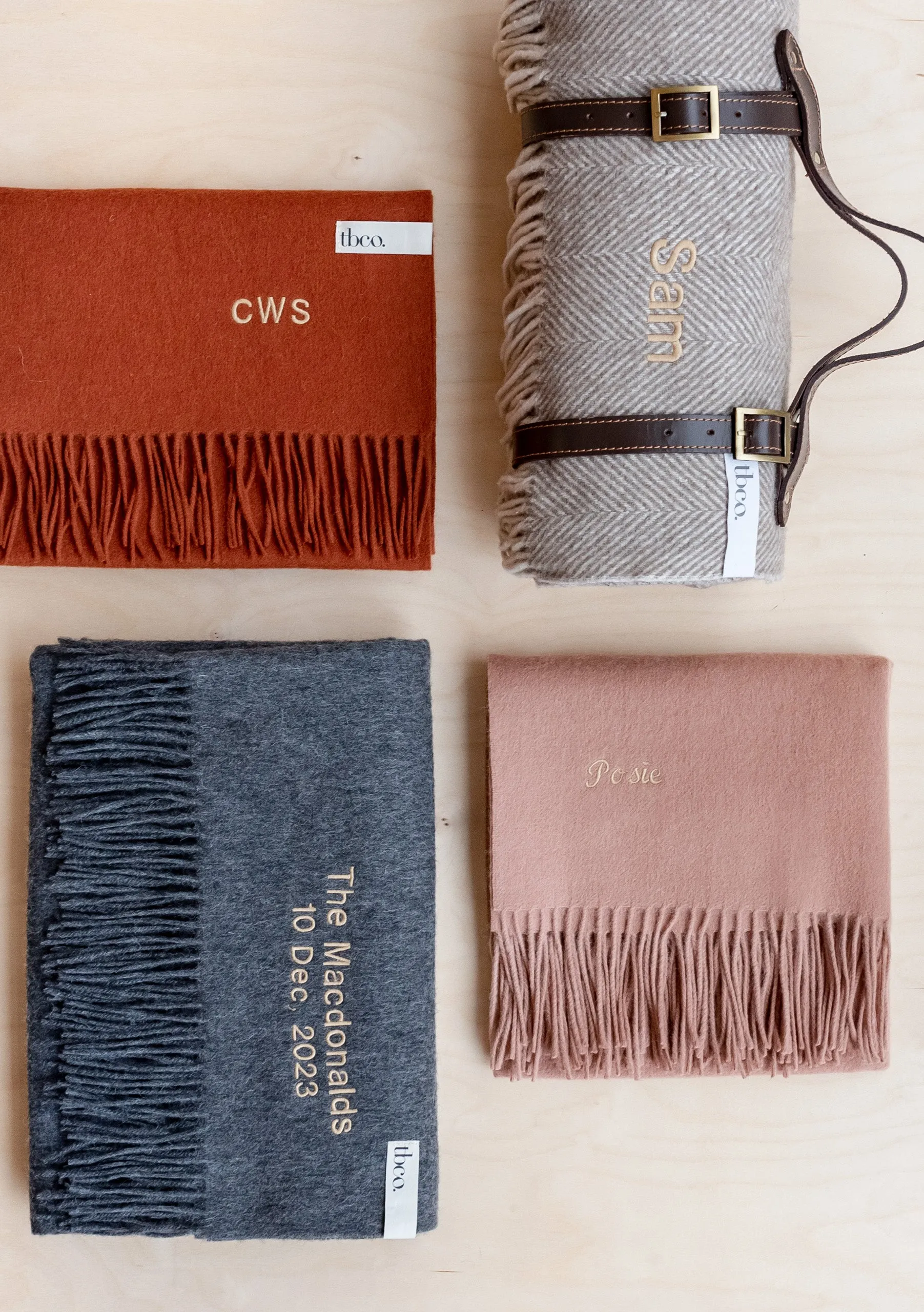 Men's Lambswool Scarf in Camel