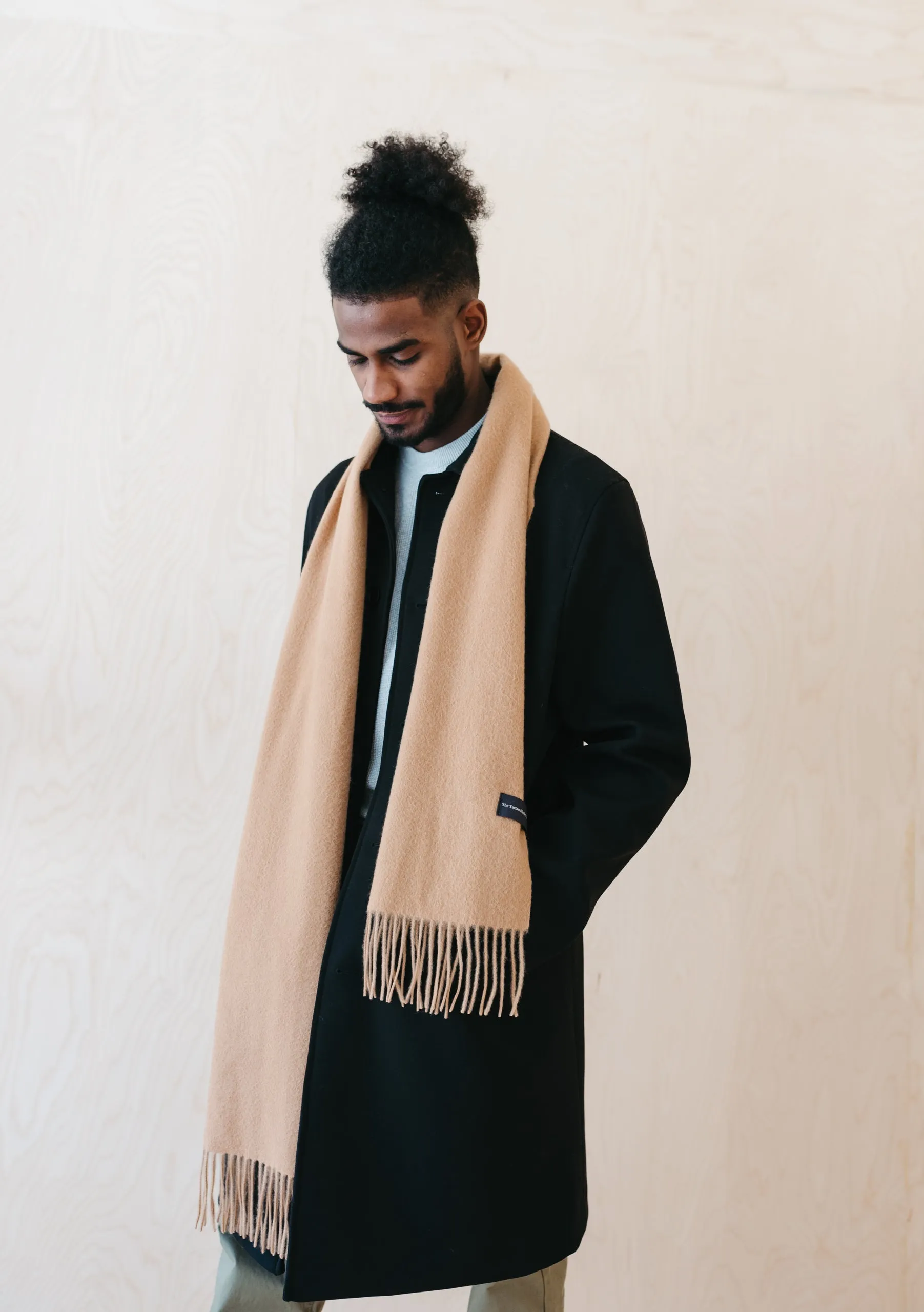 Men's Lambswool Scarf in Camel