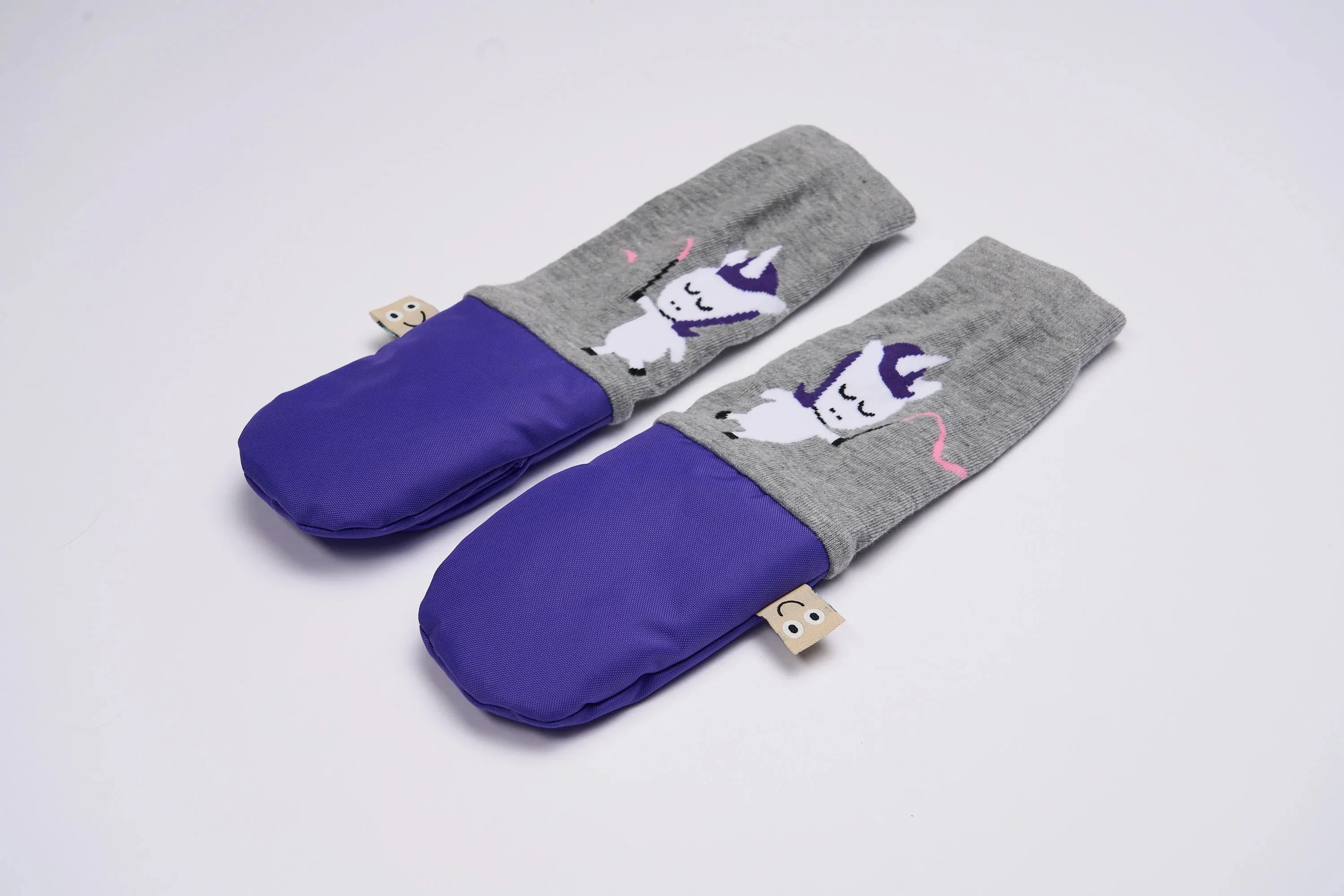 MimiTens-  ABBY THE UNICORN MITTENS