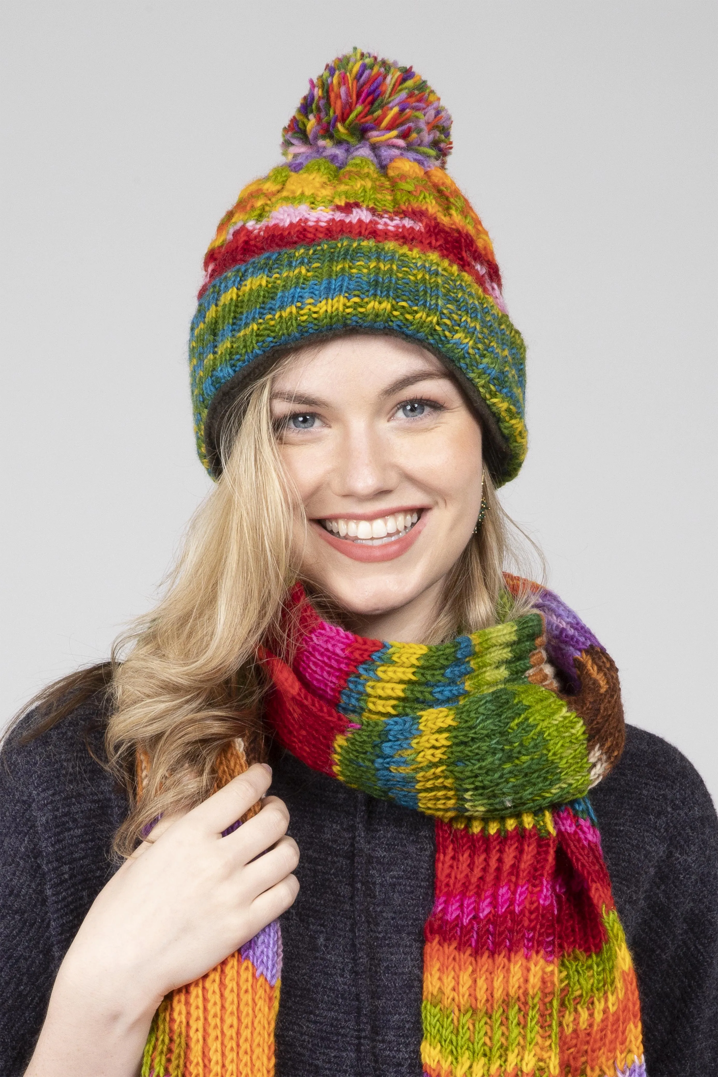 Multi Pom Pom Hat